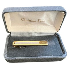 Seltene Vintage Christian Dior vergoldete Krawattenklammer Circa 1980 in Originalgehäuse, vergoldet