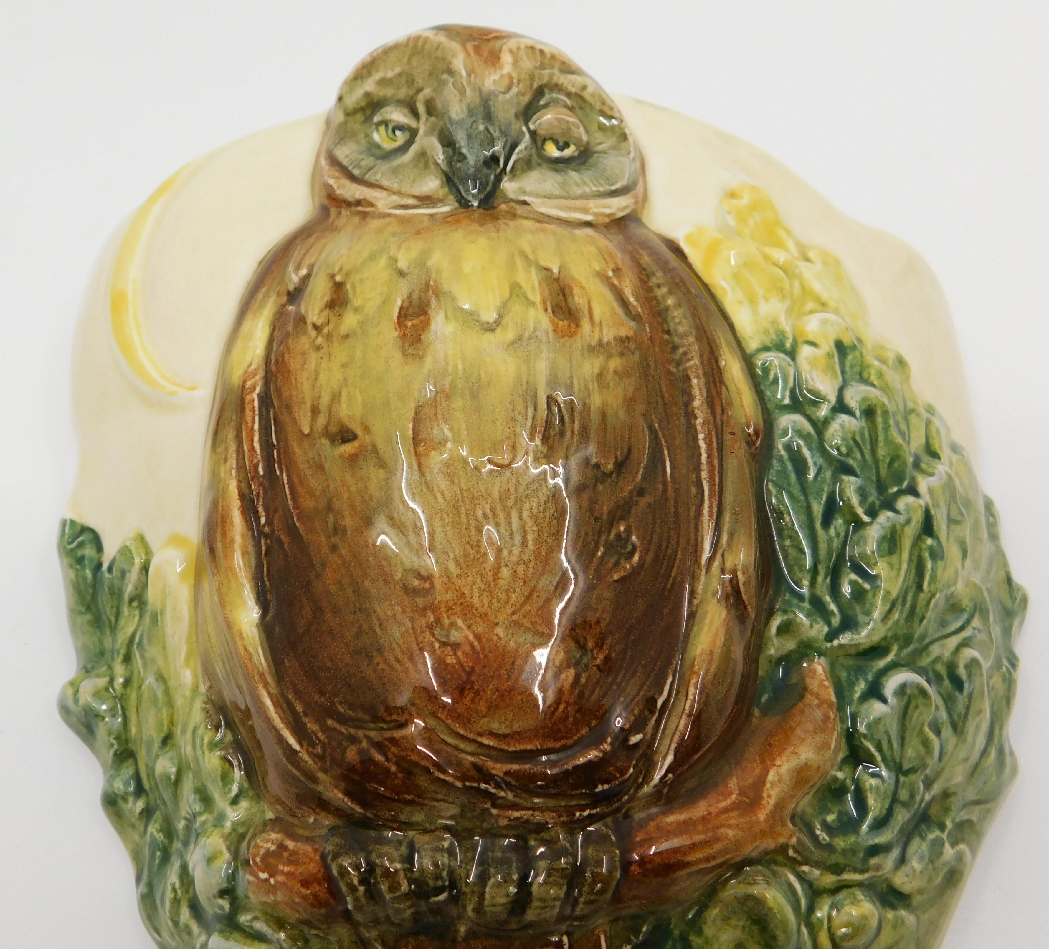 Hand-Crafted Rare Vintage Circa 1930 Royal Doulton Wall Pocket Vase Owl High Relief D5771 For Sale
