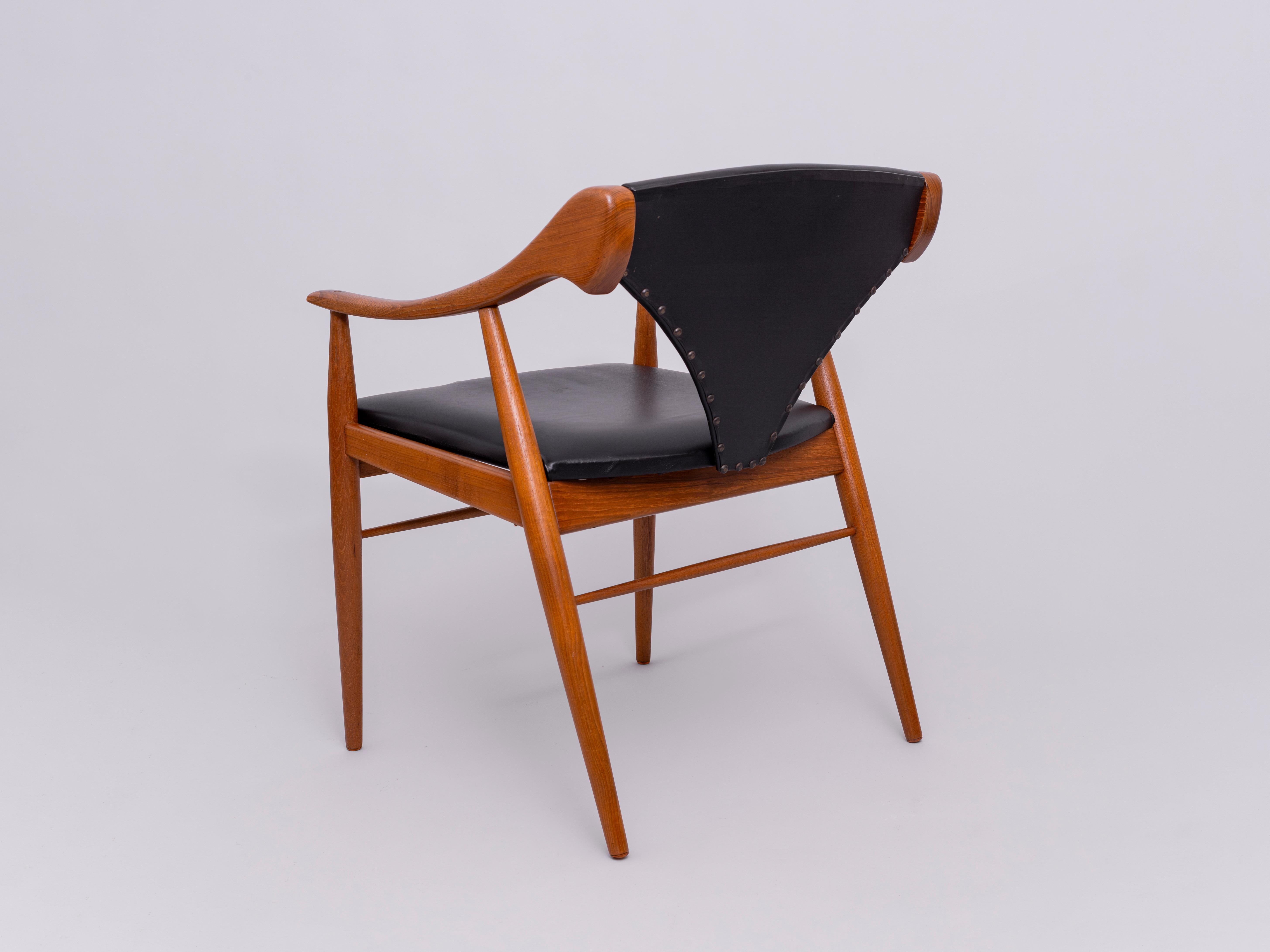 Esta rara silla danesa vintage encarna todas las características del diseño escandinavo de mediados de siglo, lo que la convierte en un complemento excepcional para cualquier espacio. Su tamaño y versatilidad la hacen adecuada como silla de