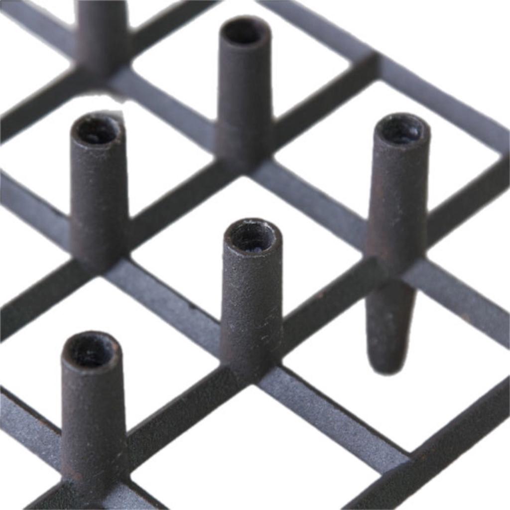 Ferro Raro candelabro danese moderno d'epoca Jens Quistgaard JHQ a 8 luci TRIVET in ferro in vendita