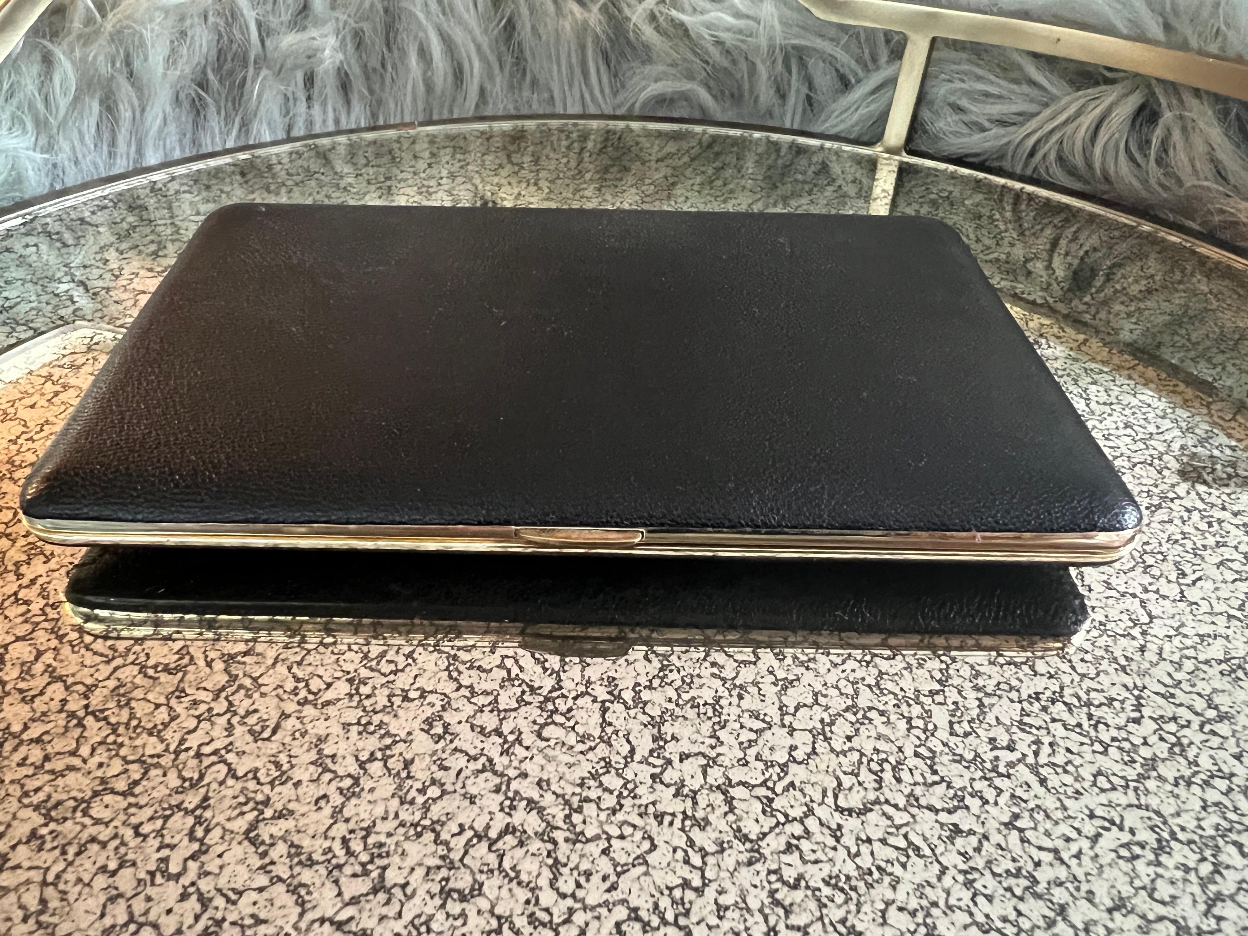 Rare Vintage Dunhill Cigarette Lather and Swiss Lighter Gift Set In Excellent Condition In New York, NY