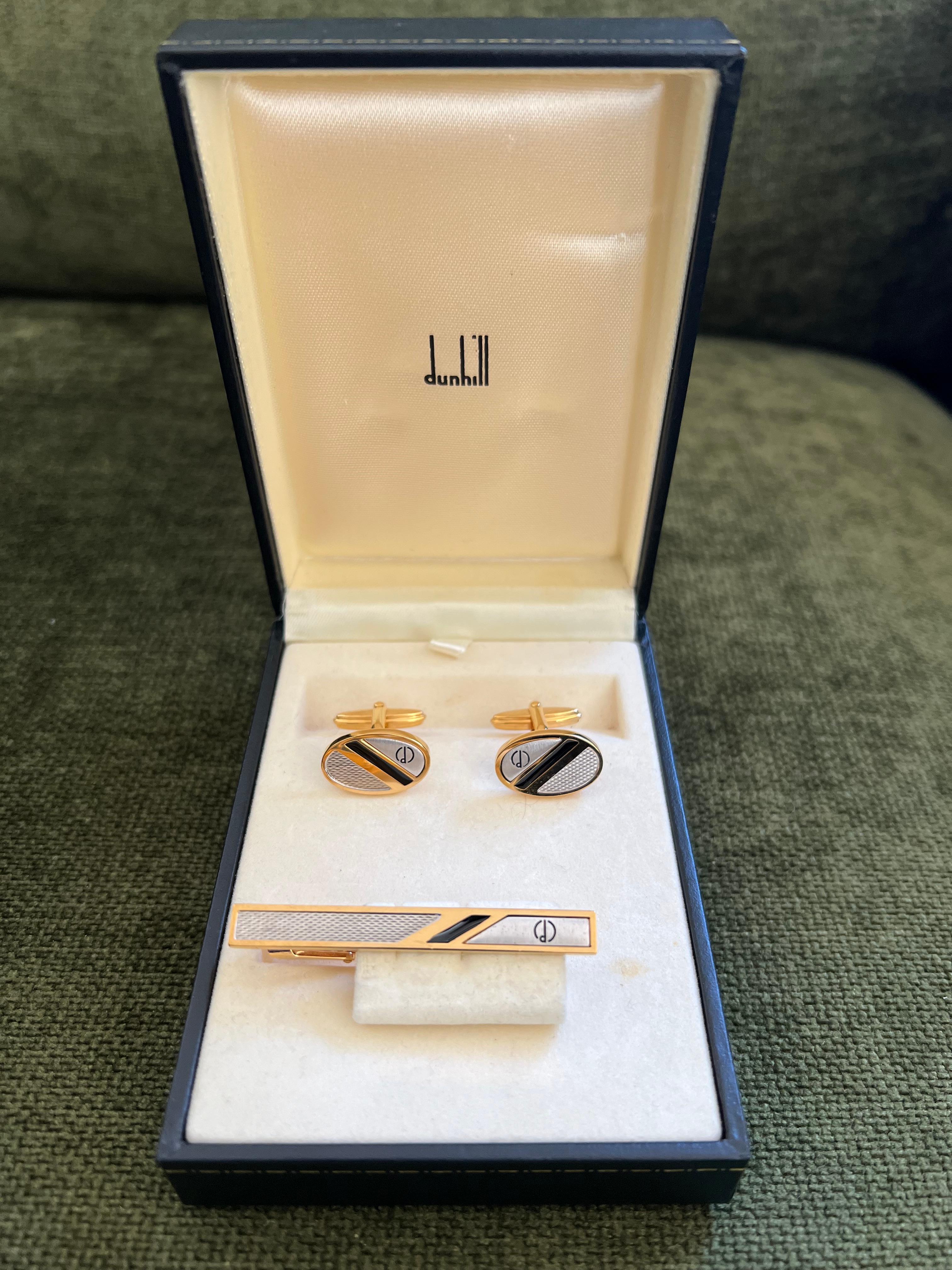 Rare Vintage Dunhill Cufflinks & Tie Clip Gold Plated, Onyx With Original Case For Sale 2