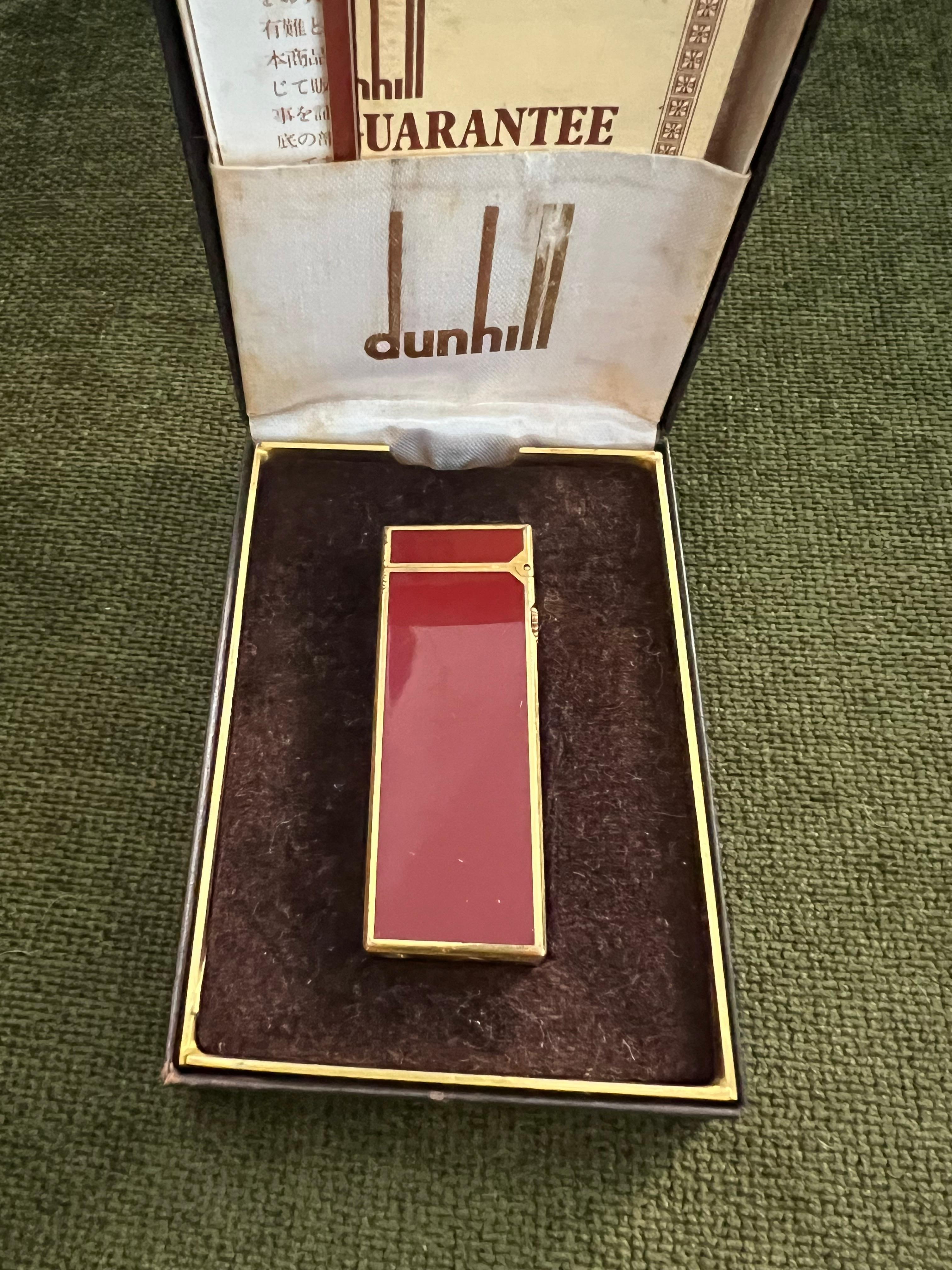 Rare Vintage Dunhill Gold Plated Red Lacquer Lighter In Original Velvet Case For Sale 3