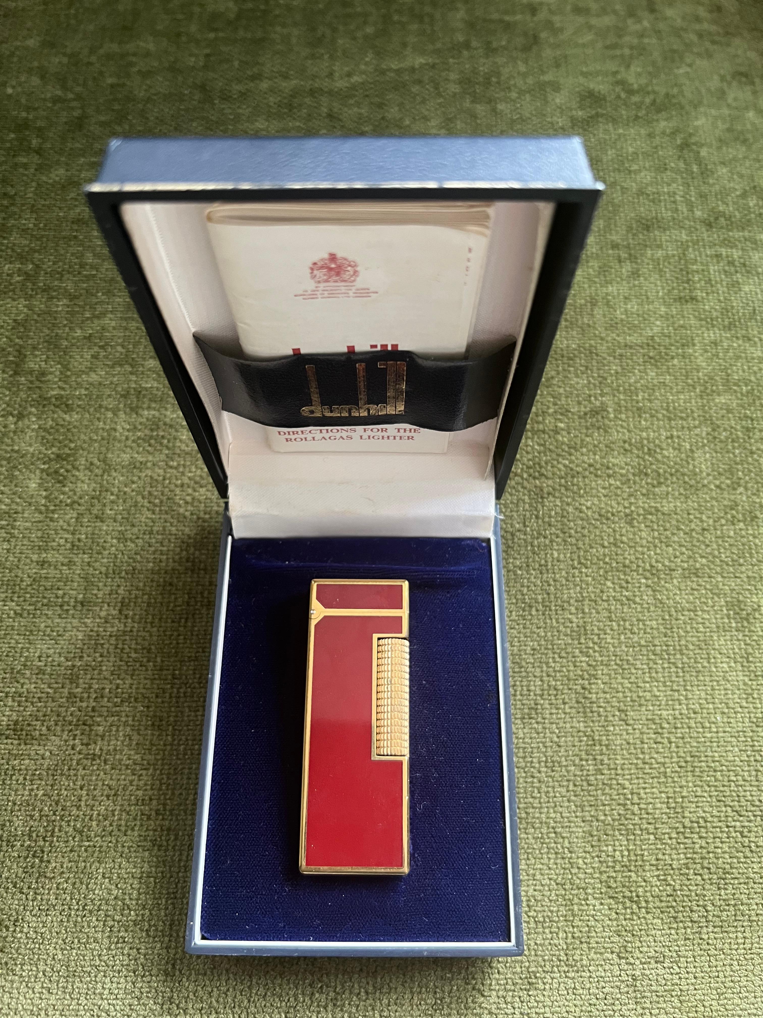 Rare Vintage Dunhill Gold Plated Red Lacquer Lights Original Dunhill Case en vente 11
