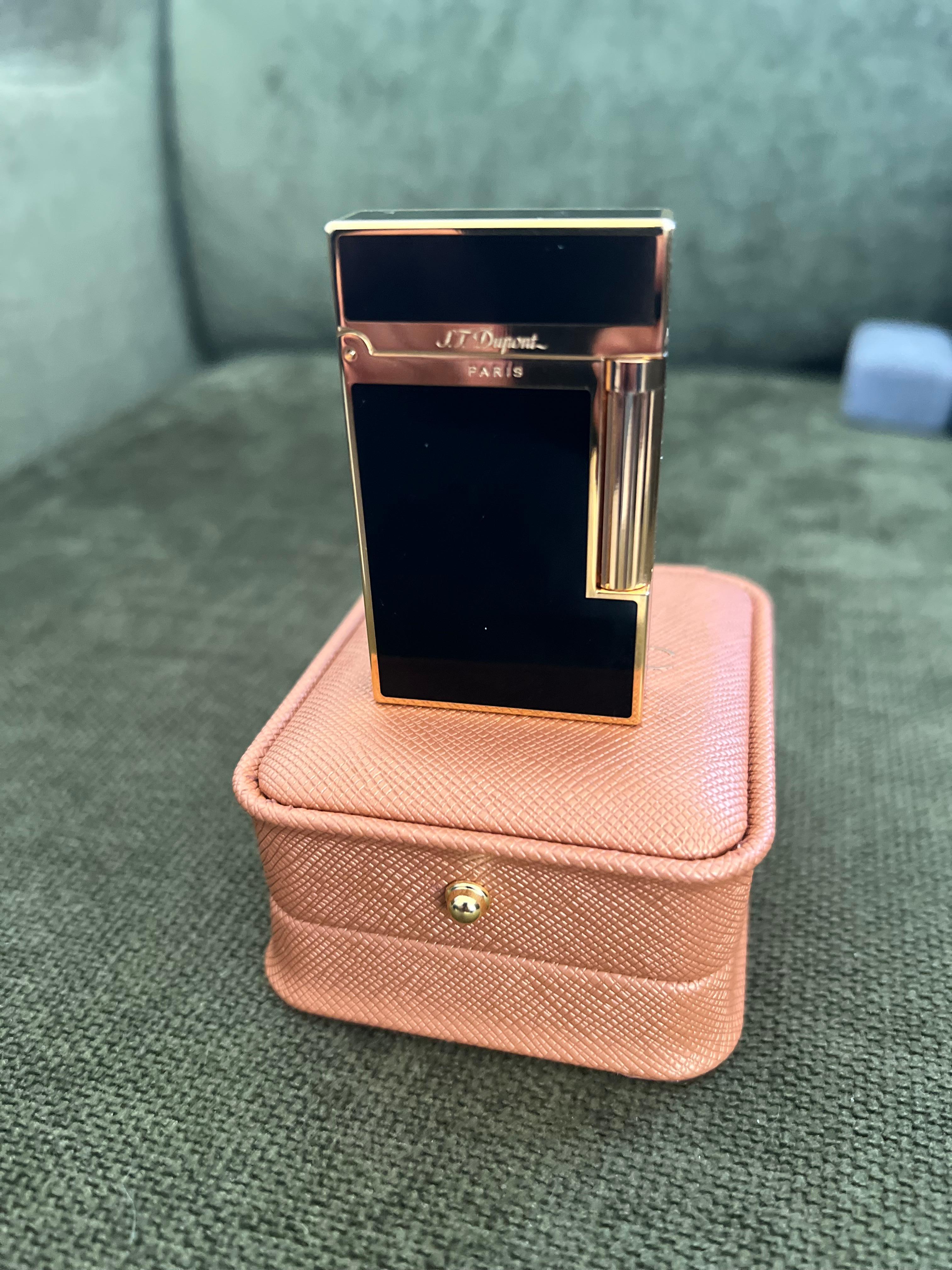 Raro accendino Dupont d'epoca, gemelli e cravatta di Christian Dior in vendita 2