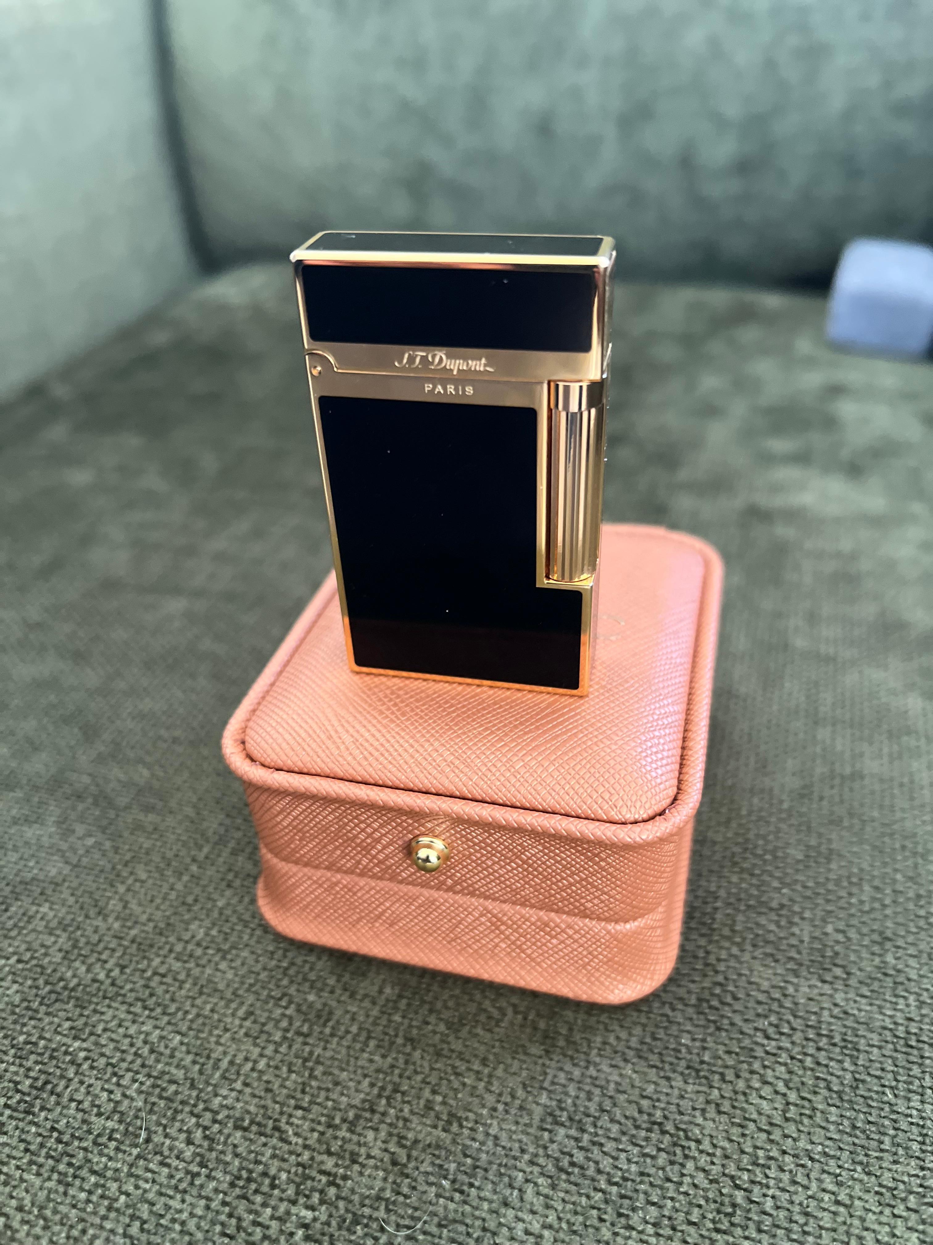 Raro accendino Dupont d'epoca, gemelli e cravatta di Christian Dior in vendita 3