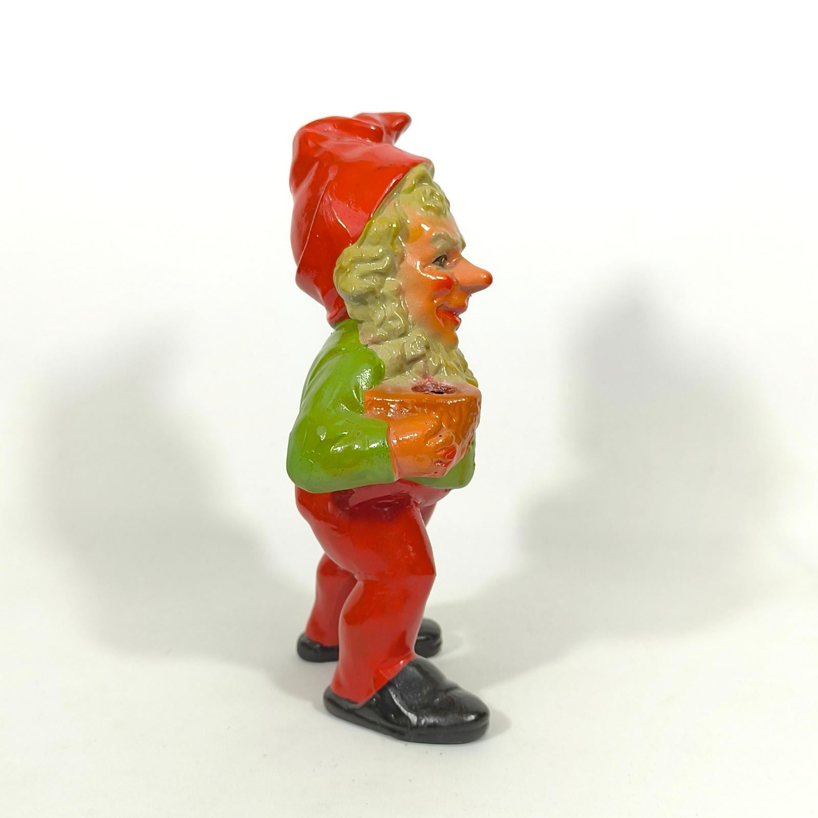 Raro enano vintage con portavelas, Alemania ca. 1950, Gnomo de Navidad Alemán en venta