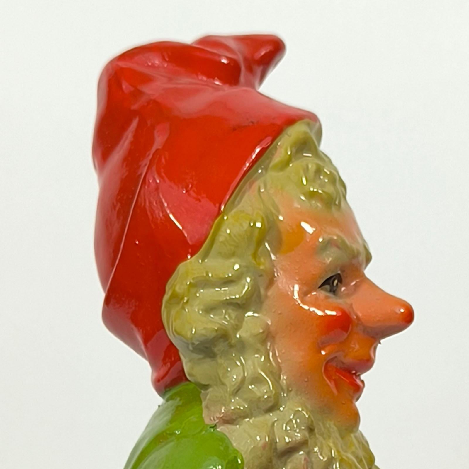 Raro enano vintage con portavelas, Alemania ca. 1950, Gnomo de Navidad Terracota en venta