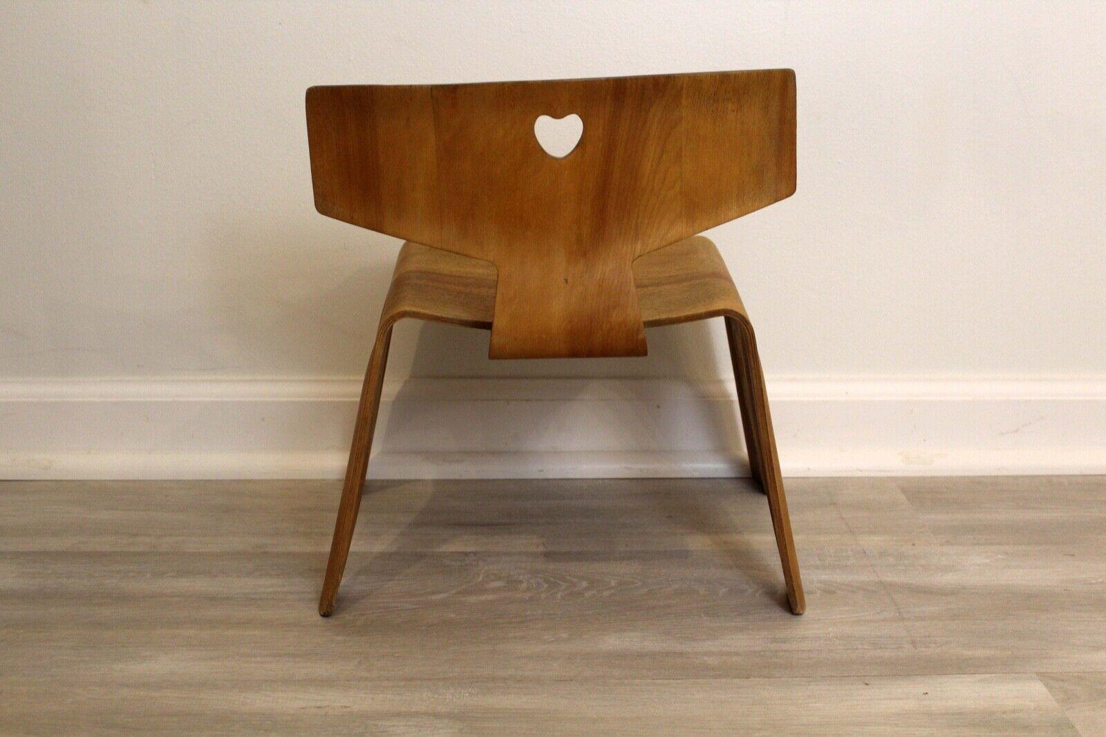 Rare Vintage Eames Nested Childs Plywood Side Chair In Good Condition In Keego Harbor, MI