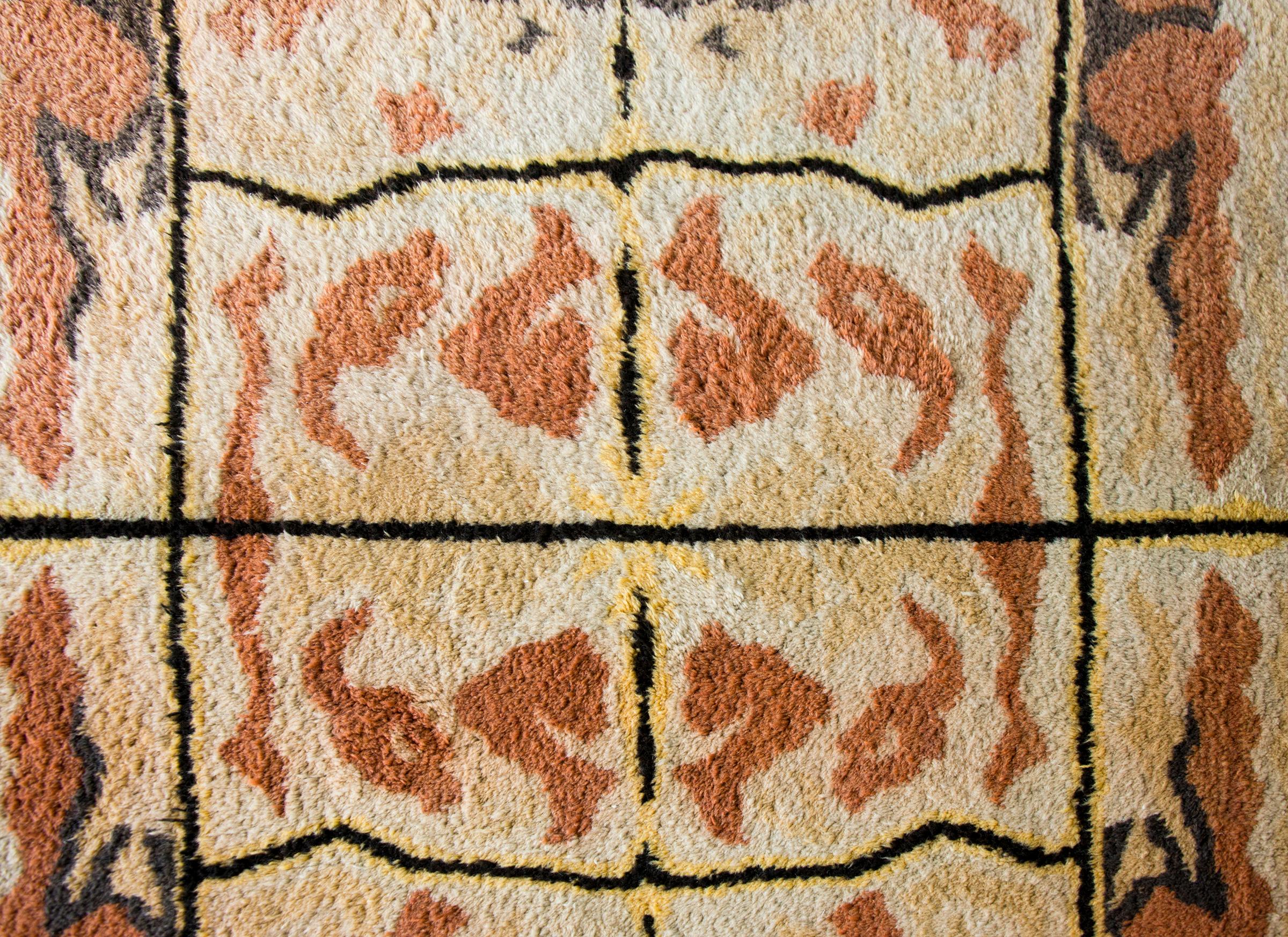 20th Century Rare Vintage Ecuadorian Rug For Sale