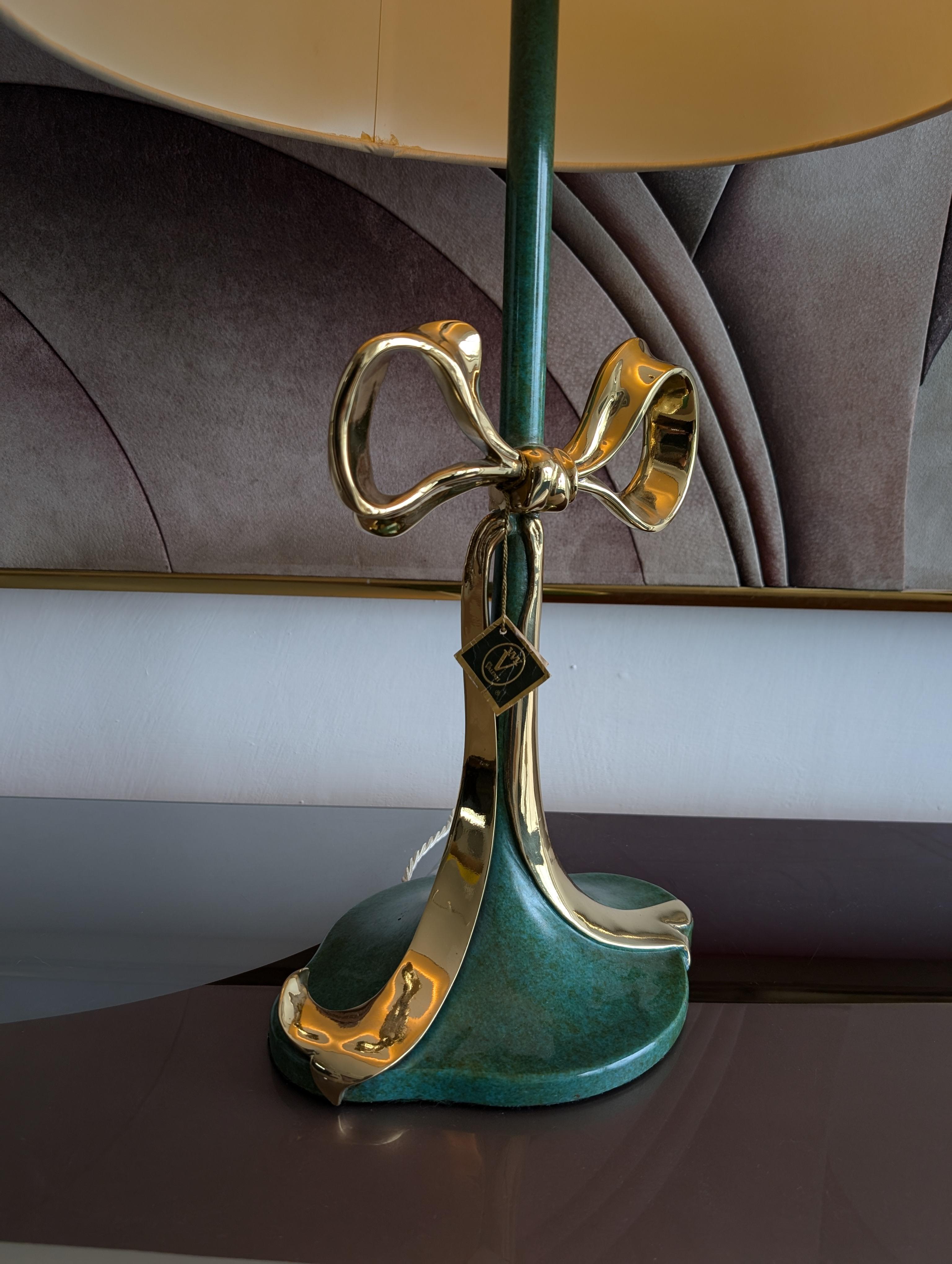 20th Century Rare vintage enameled bronze & polished brass bow lamp by Valenti, Spain 1970s For Sale