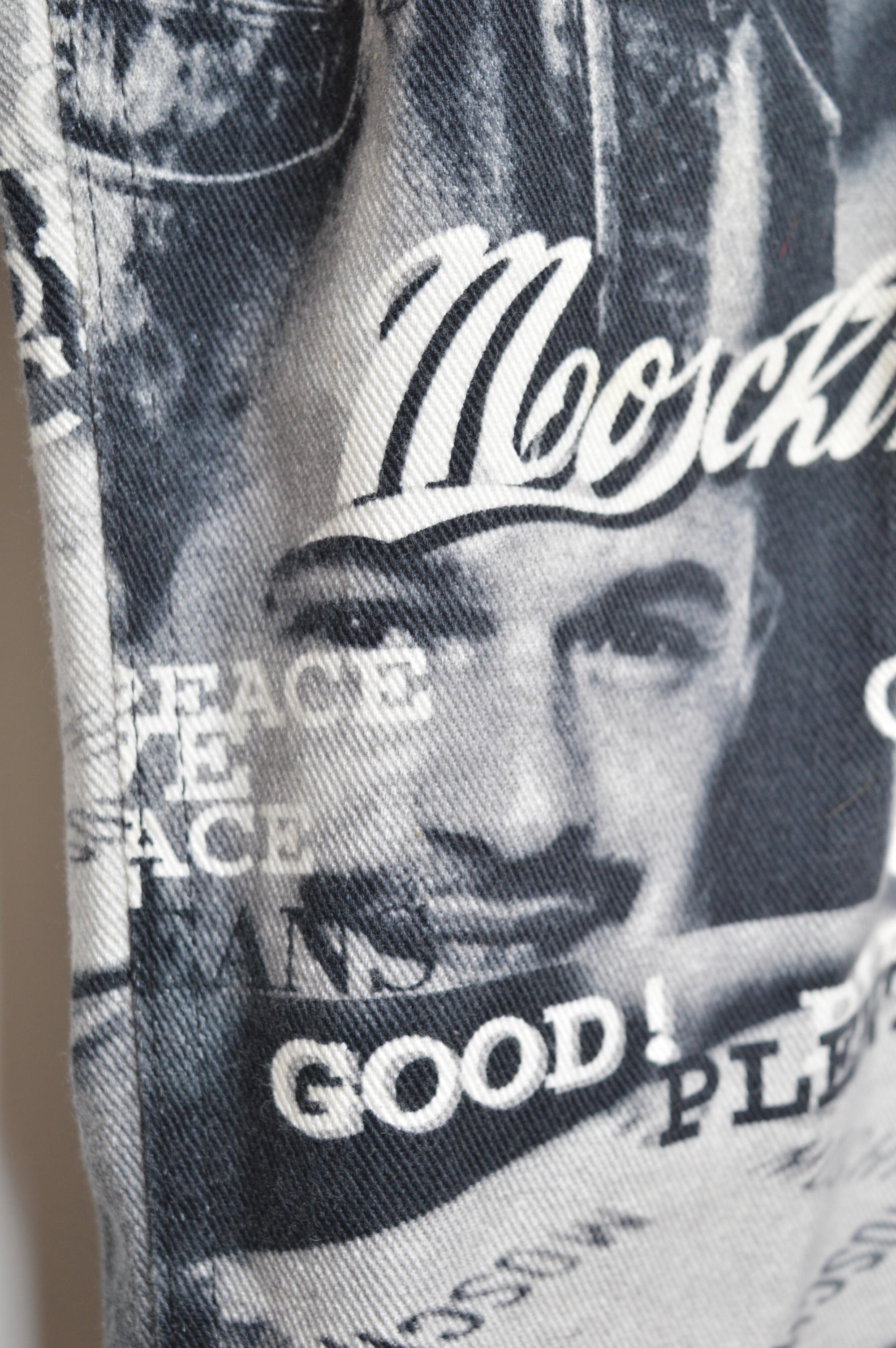 Rare Vintage Franco Moschino Face 1990's Black Photo print denim Jeans Pour hommes en vente