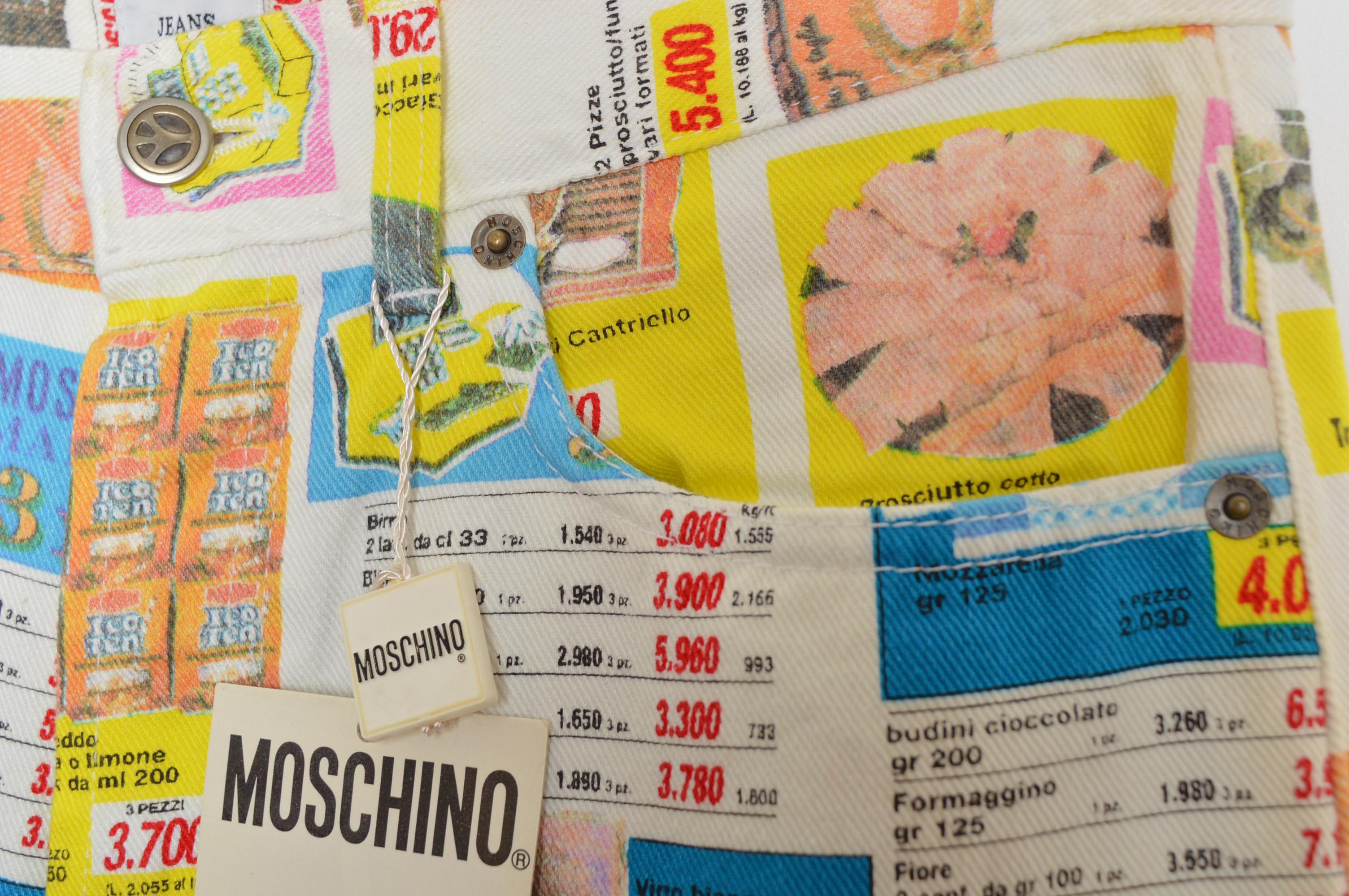 Seltene Vintage Franco Moschino Supermarkt Pop Art Druck Bunte Denim Jeans im Angebot 4