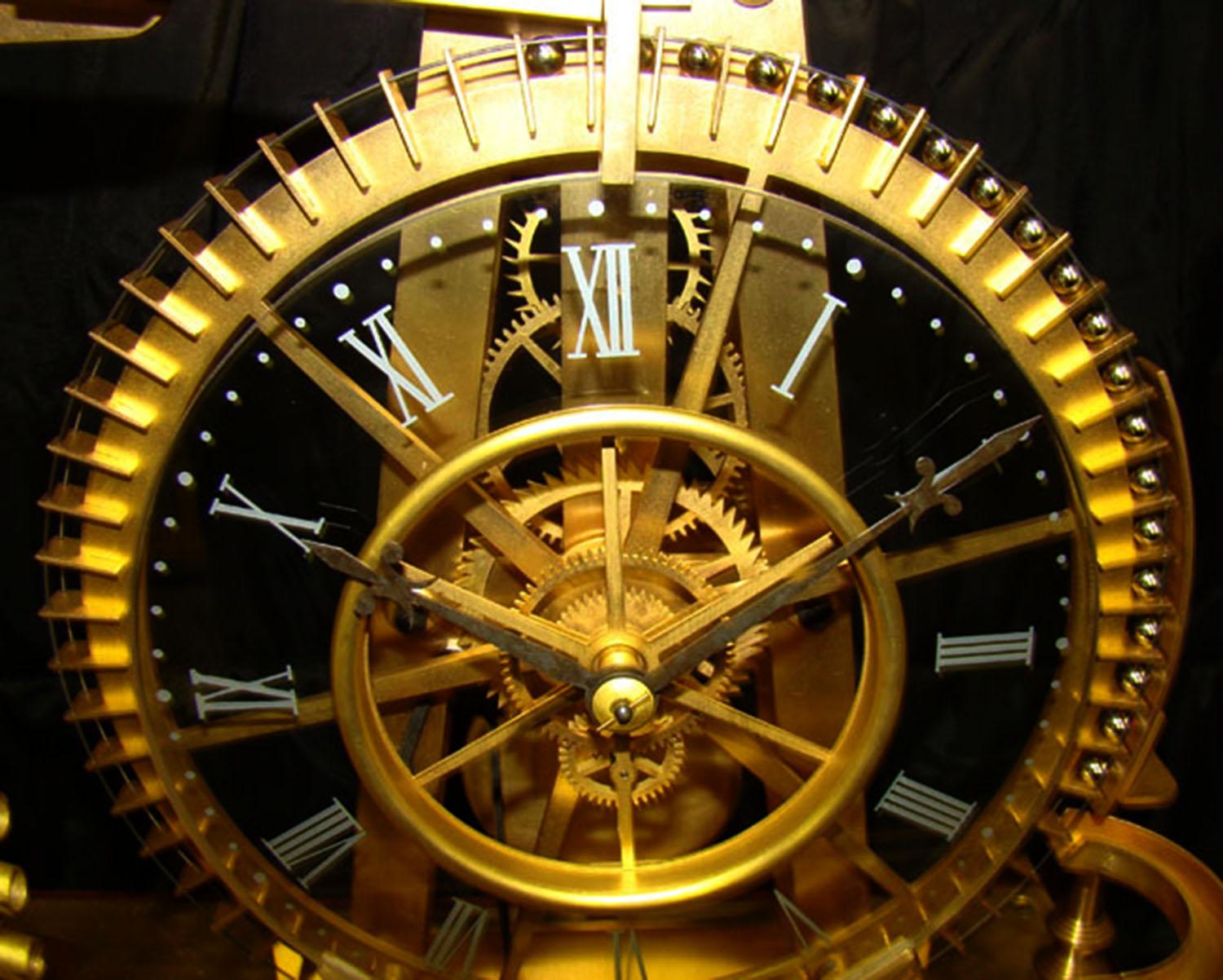 Rare horloge industrielle vintage Mystery de 8 jours à roues roulantes et à boules, style français en vente 3
