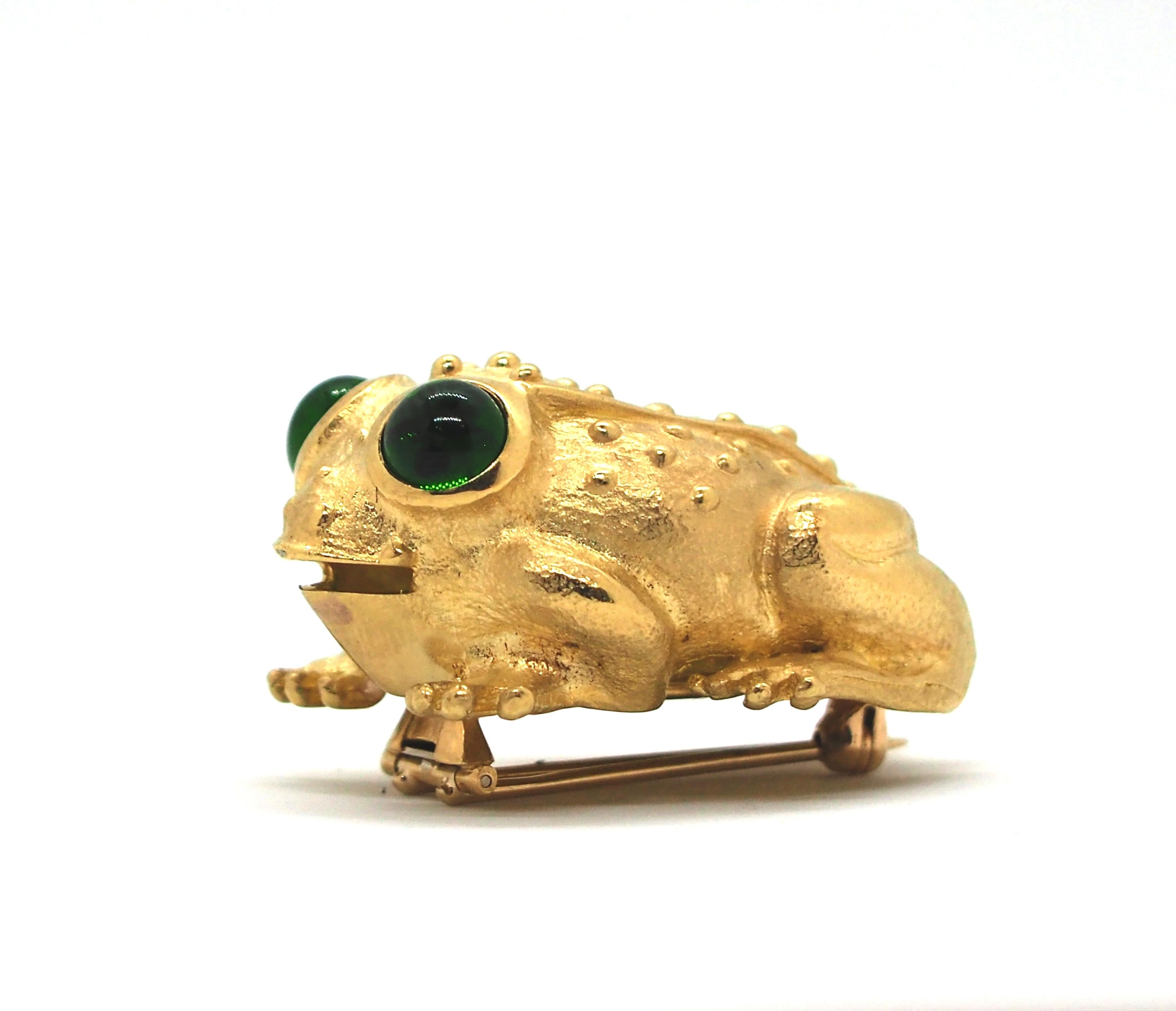 Rare broche grenouille vintage en or jaune 18 carats Excellent état - En vente à Geneva, CH