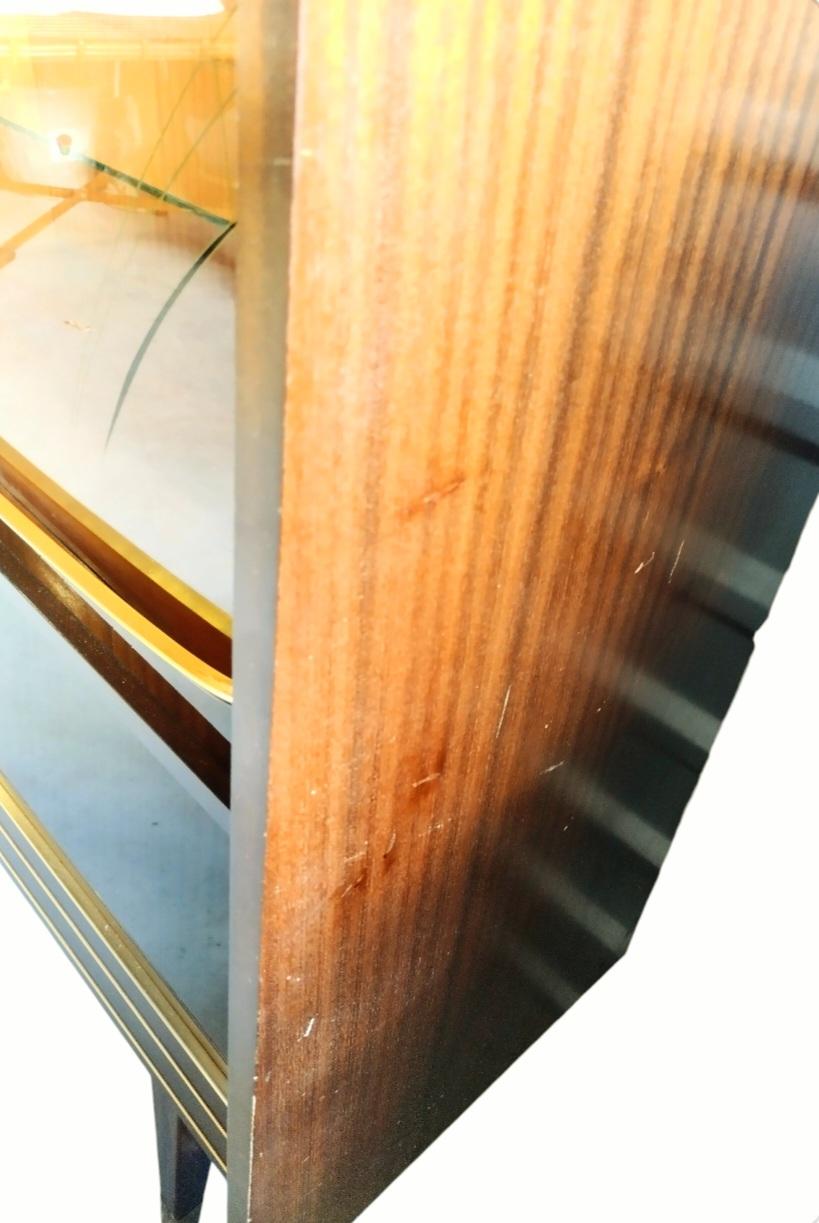 Seltener deutscher Qualitasmobel Mcm-Barschrank aus geschmolzenem Glas, Vintage, Qualitasmobel, 1950er Jahre (Hartholz) im Angebot