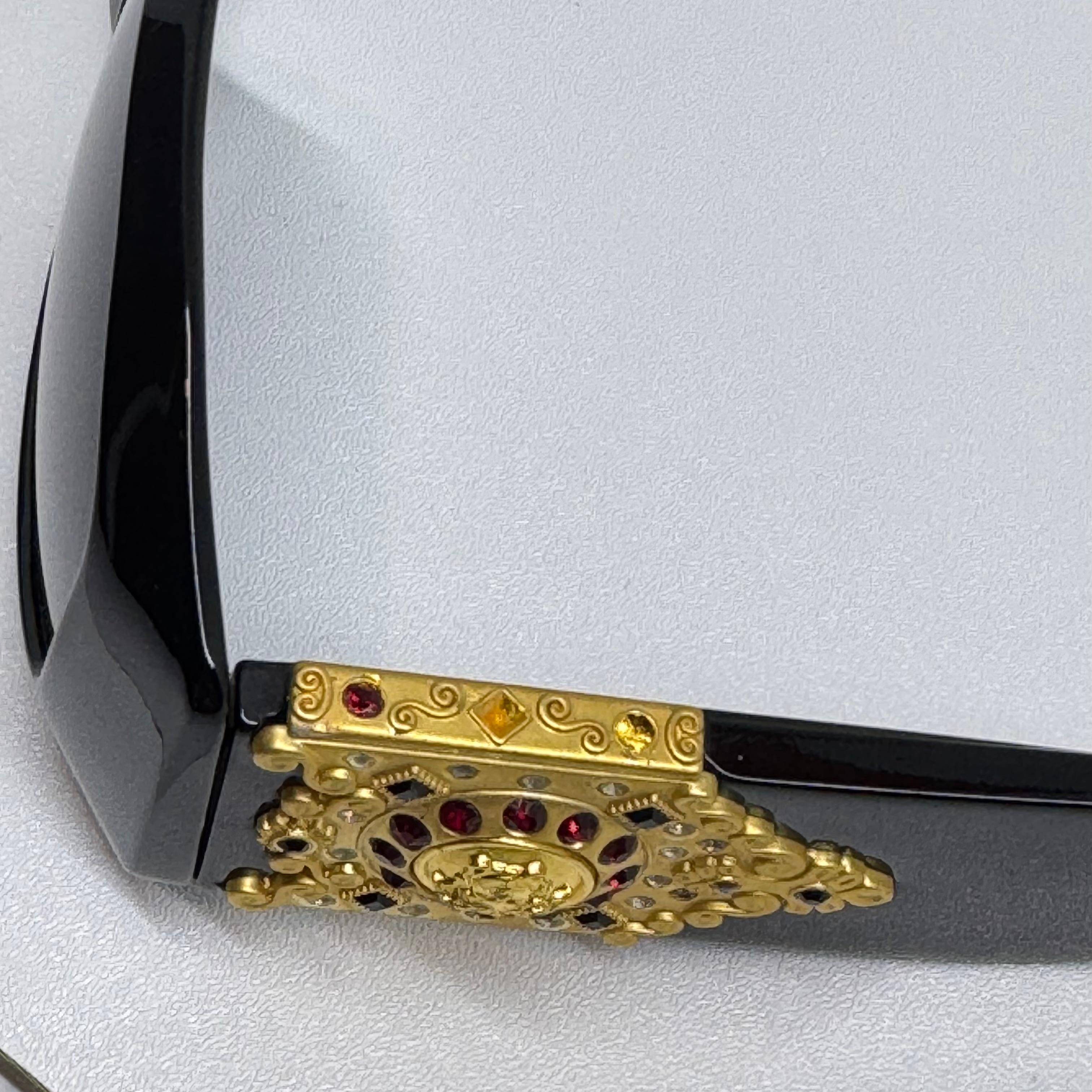 Rare Vintage Gianni Versace Gripoix Medusa Head Sunglasses For Sale 5