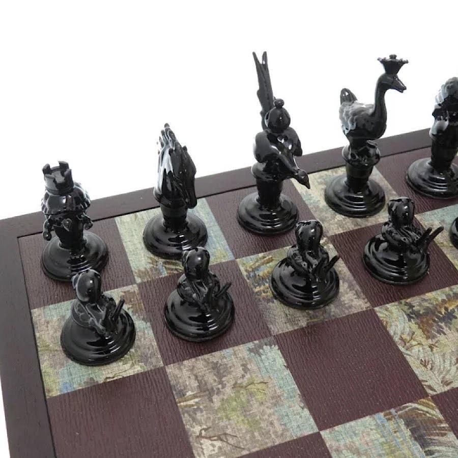 Onice Raro set di scacchi Monogram Gucci d'epoca con custodia - Italia, anni '80 ca. in vendita