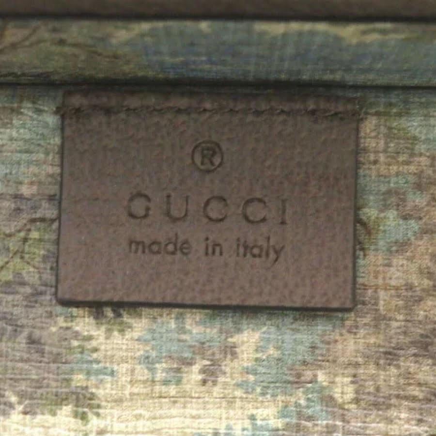 Raro set di scacchi Monogram Gucci d'epoca con custodia - Italia, anni '80 ca. in vendita 2