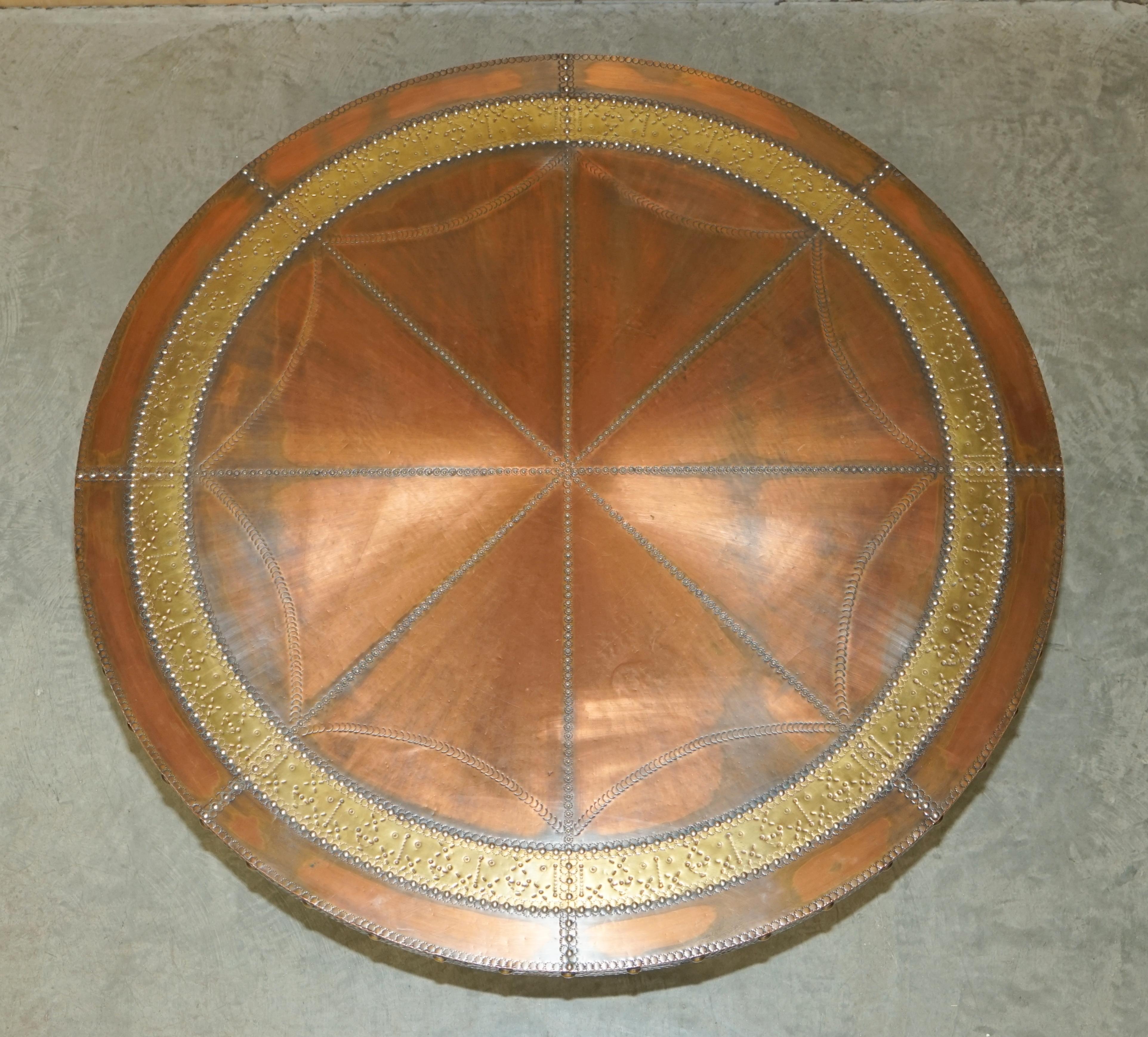 RARE ViNTAGE HAND HAMMERED COPPER & BRASS ROUND MEDIEVAL LOOKING DINING TABLE 1