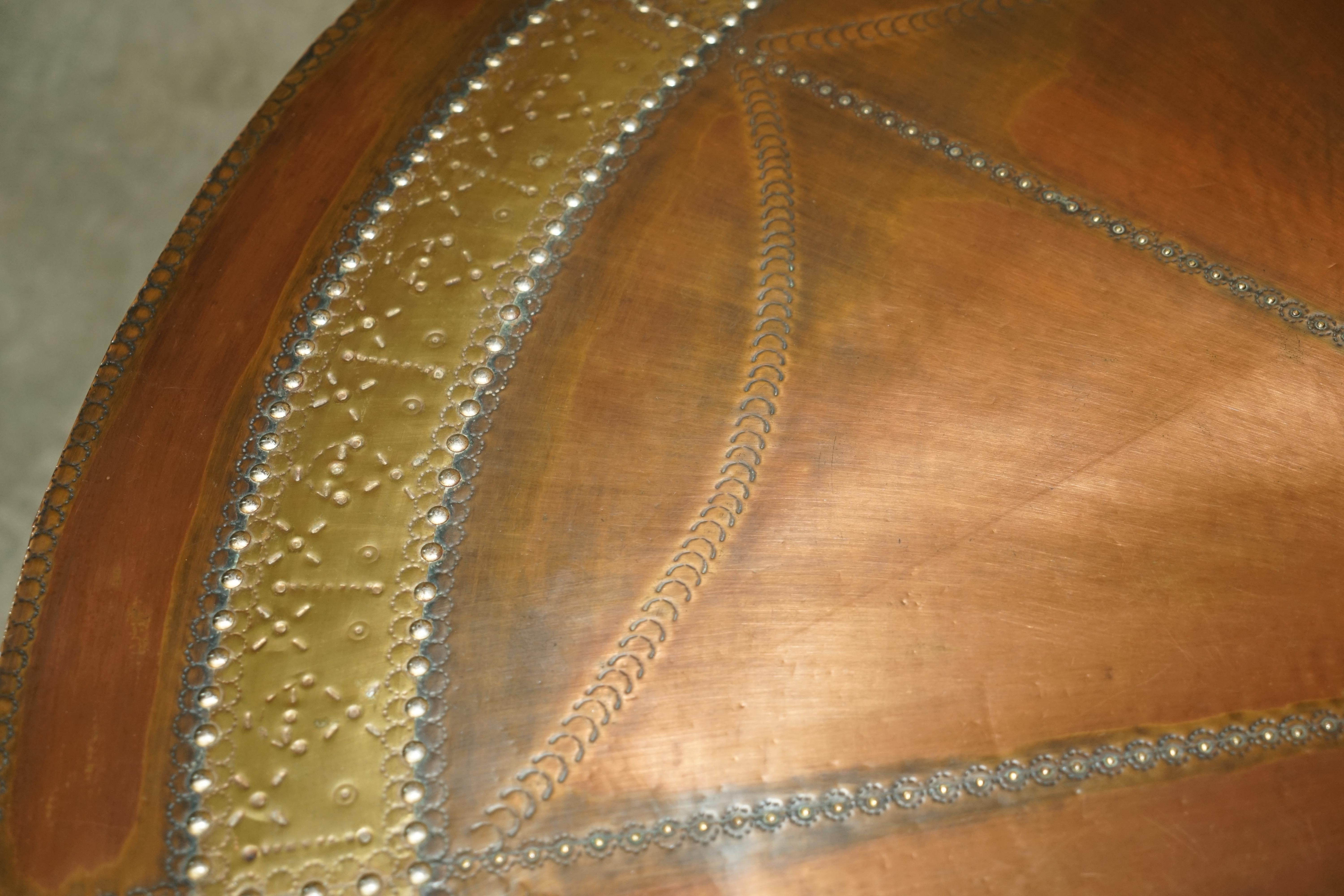 RARE ViNTAGE HAND HAMMERED COPPER & BRASS ROUND MEDIEVAL LOOKING DINING TABLE 6