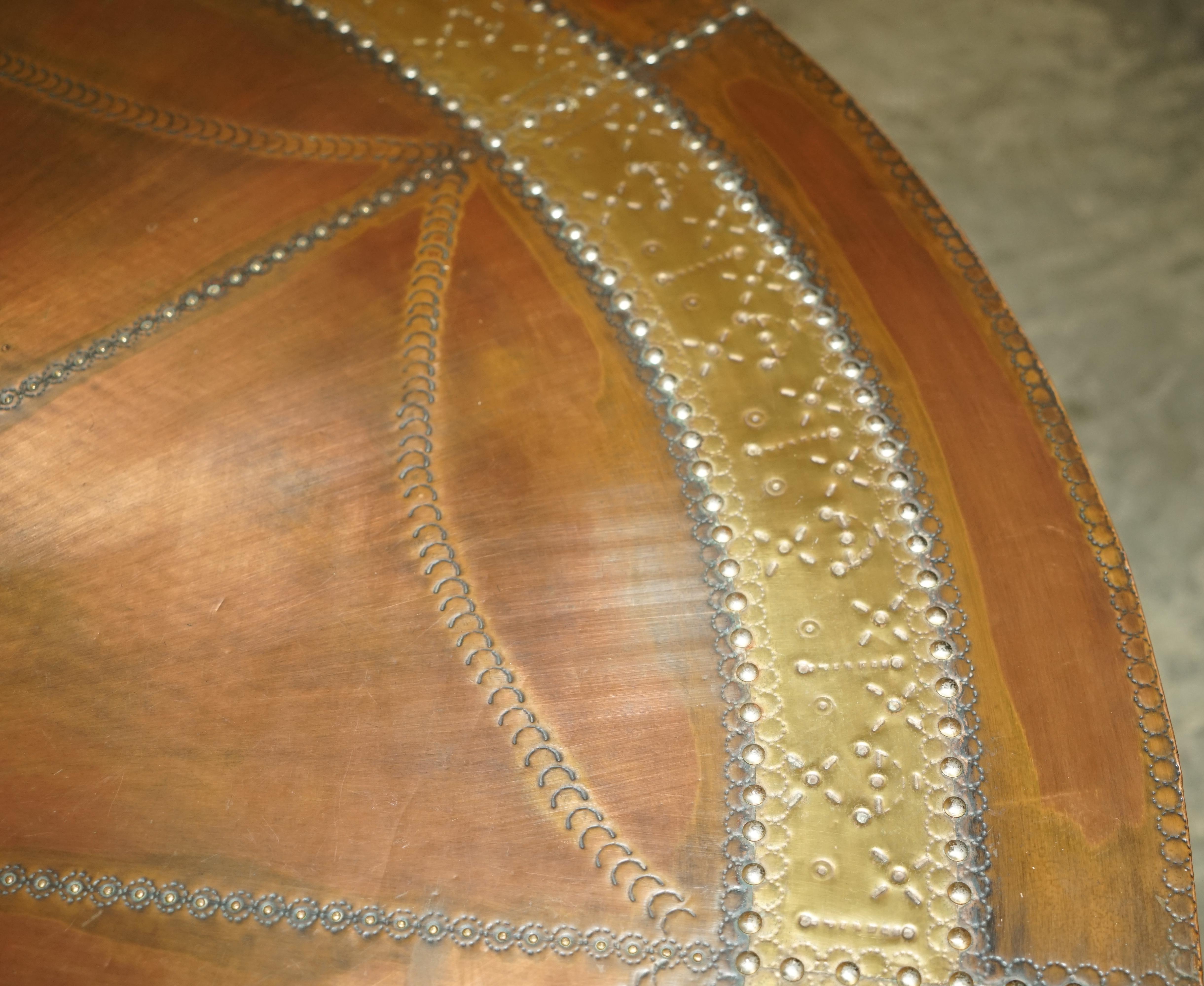 RARE ViNTAGE HAND HAMMERED COPPER & BRASS ROUND MEDIEVAL LOOKING DINING TABLE 7