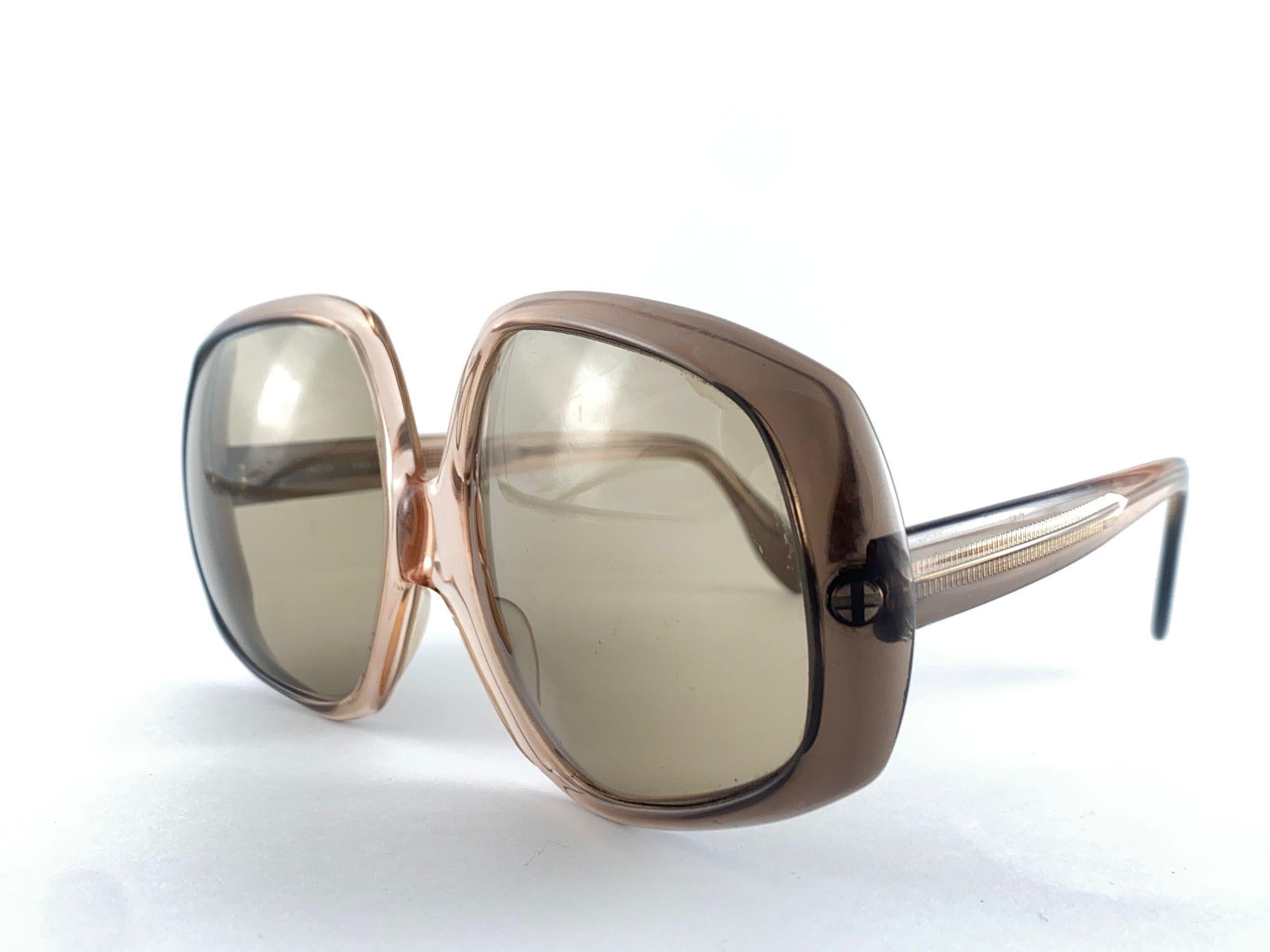 Seltene übergroße Indo Caracas Vintage-Sonnenbrille in Übergröße 1970er Jahre Paris im Zustand „Hervorragend“ im Angebot in Baleares, Baleares