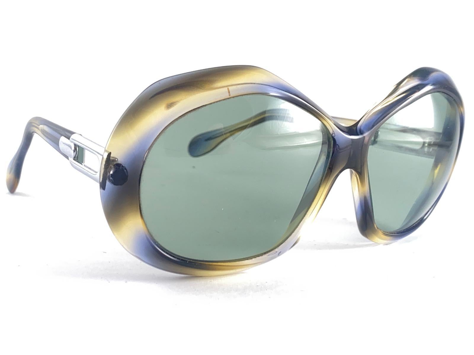 Gris Rare Vintage Indo MERCEDES Oversized 1970's Lunettes de soleil Espagne en vente