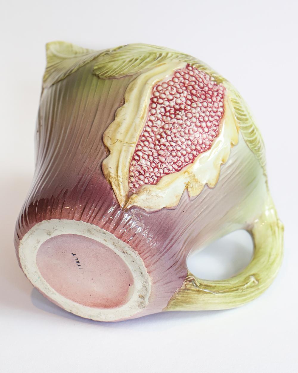 Rare Vintage Italian Majolica Ceramic Fig-Shaped Pitcher or Jug, 1960s In Good Condition For Sale In AMSTERDAM, NH