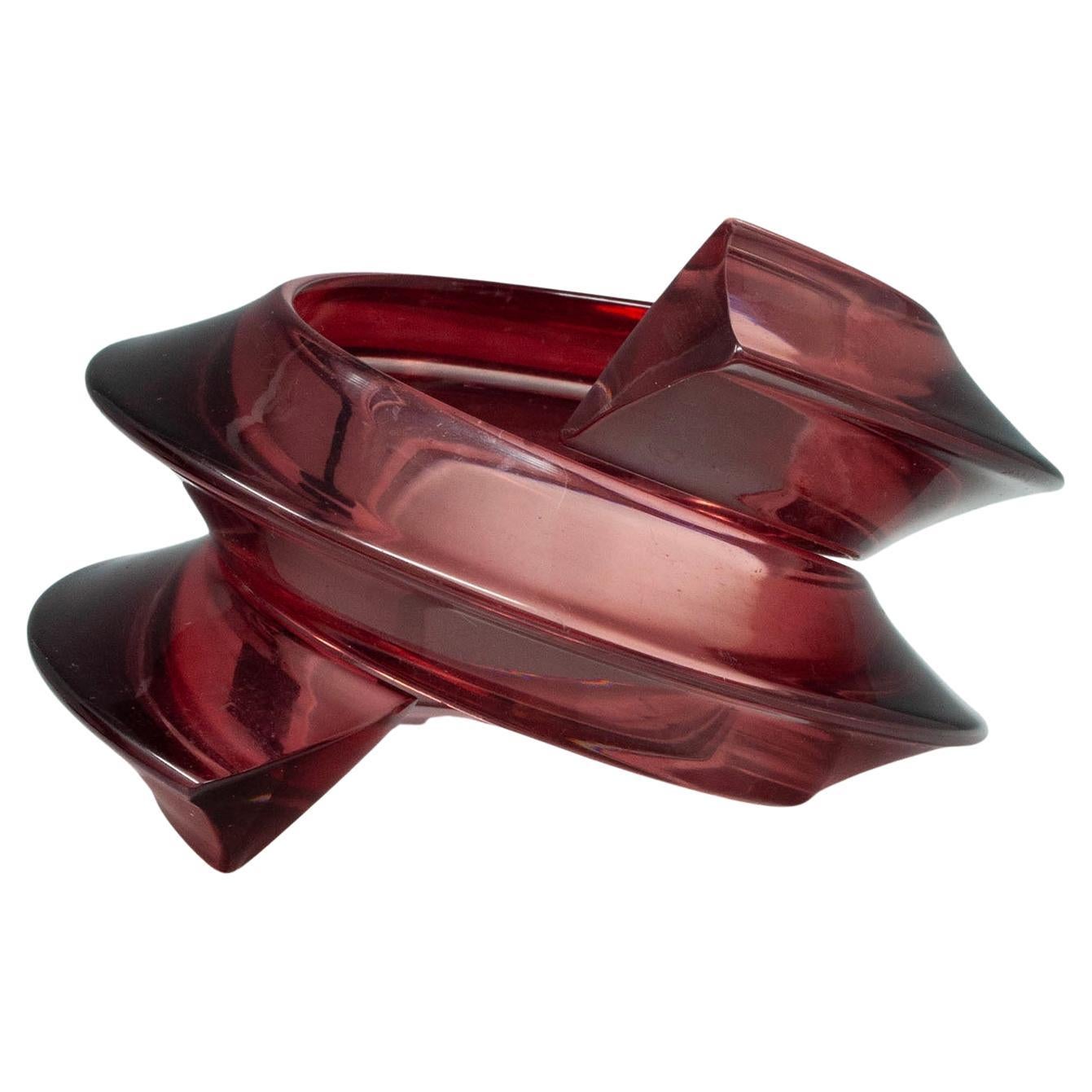 Raro bracciale in lucite vintage Judith Hendler Pink Bypass Coiled Wedge