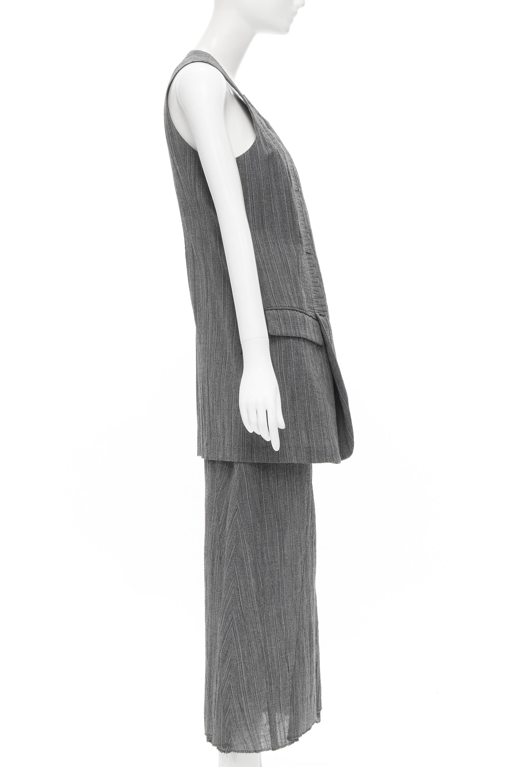 rare vintage JUNYA WATANABE 1992 grey crinkled deconstructed pullover vest Bon état - En vente à Hong Kong, NT