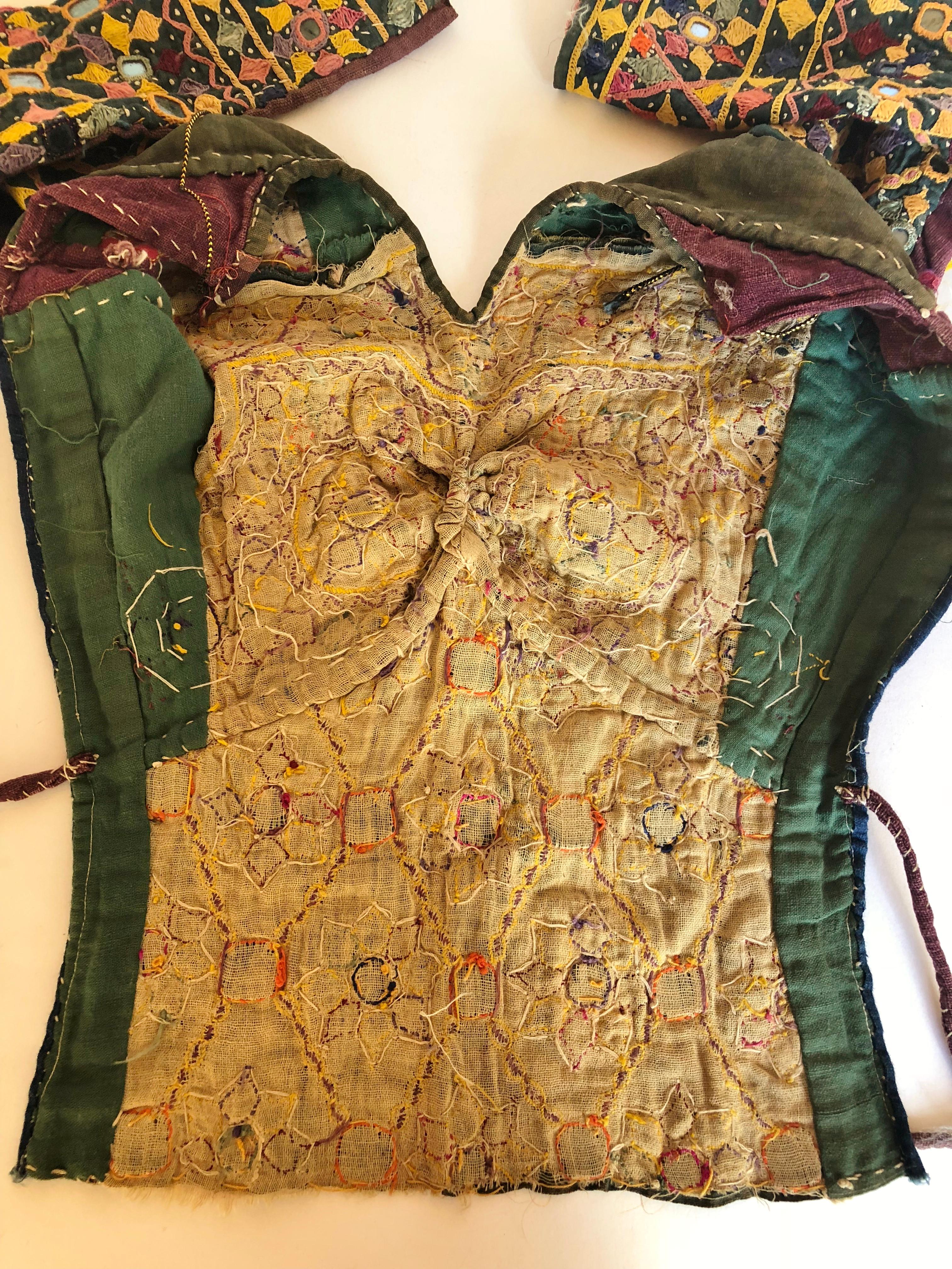 Rare Vintage Kutch Tribal Choli, Blouse with Hand Embroidery and Mirrors, India In Good Condition For Sale In Glen Ellyn, IL