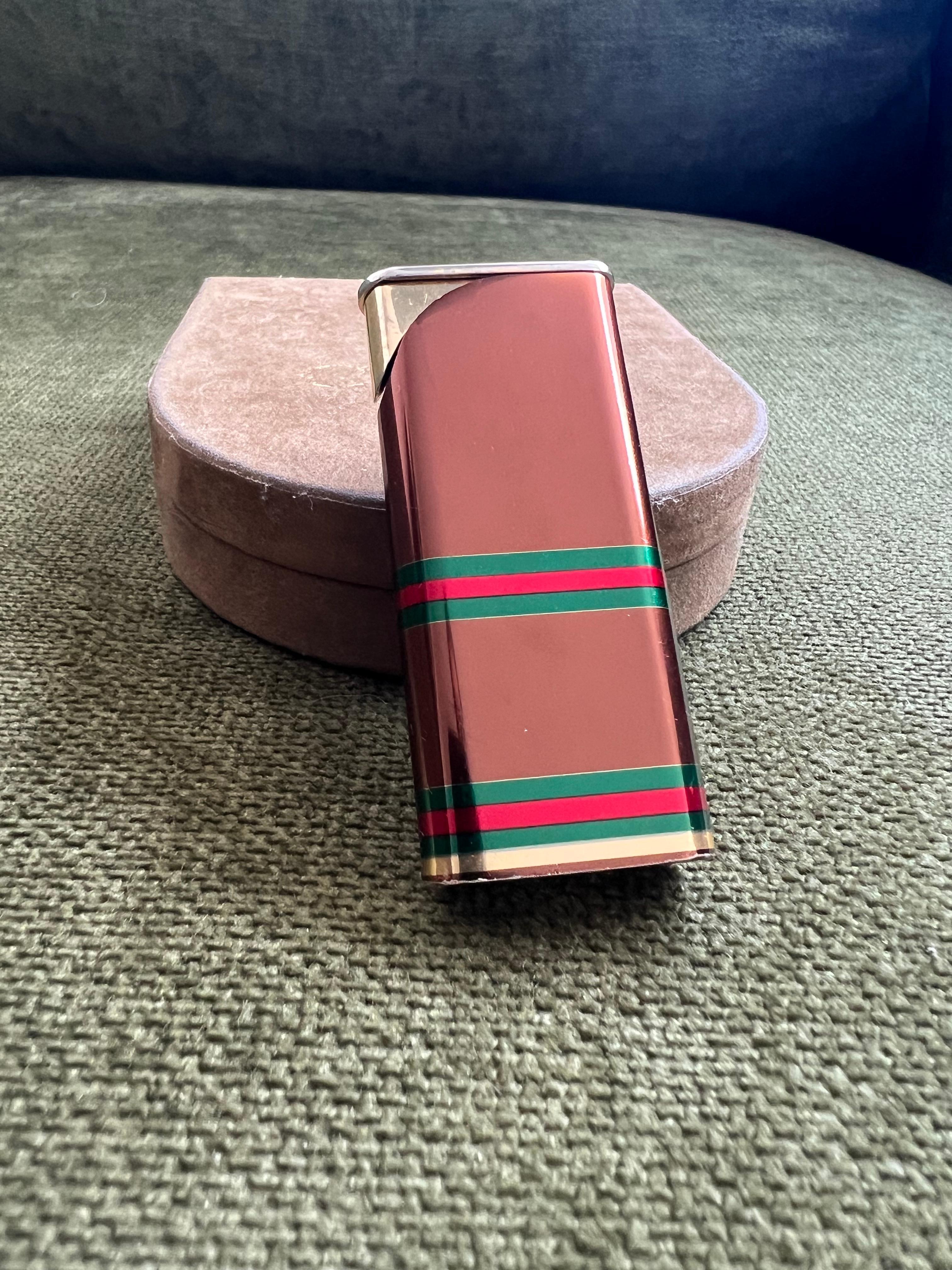 Rare Vintage Luxury Gucci lighter Florence Italia Circa 80 Original Suede Case For Sale 15