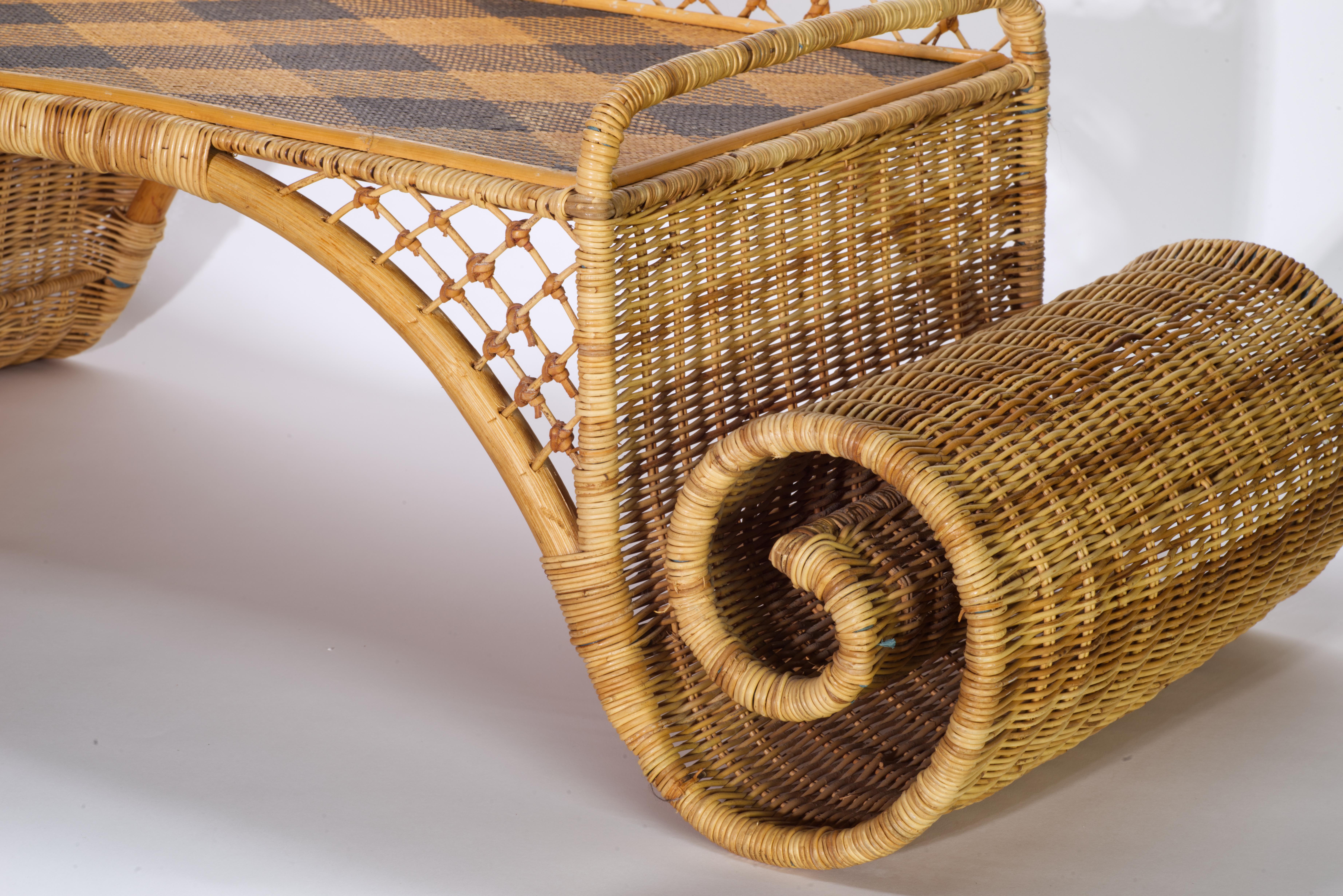 Americano Raro vassoio da colazione in vimini e rattan Mackenzie Childs d'epoca con campana in vendita