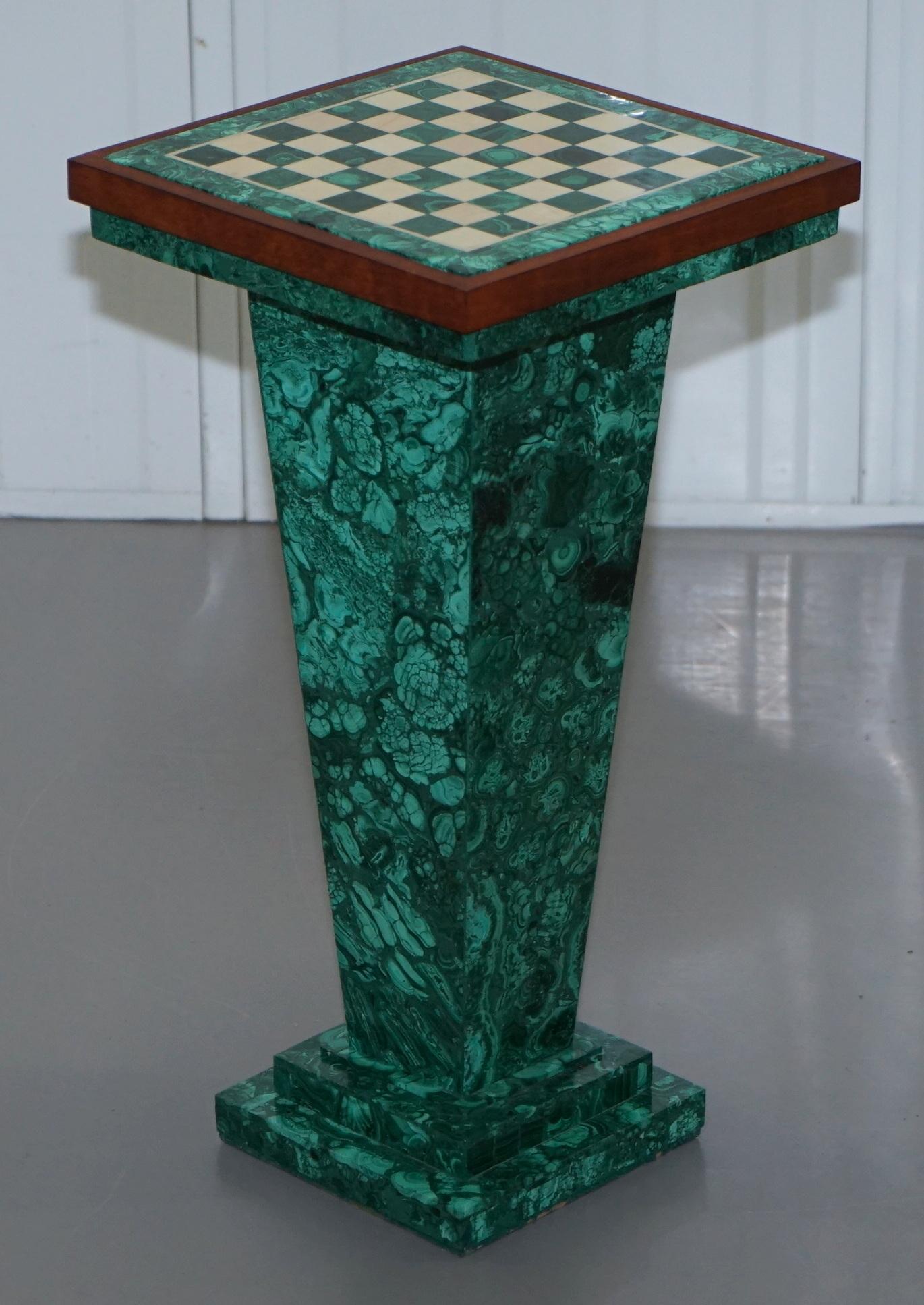 English Rare Vintage Malachite Pedestal Chess Set After Alfredo Ravasco Storage Inside