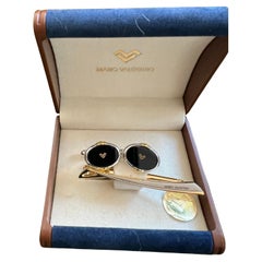 Rare Vintage Mario Valentio Retro Gold Logo CUFFLINKS Tie Bar In Original Case