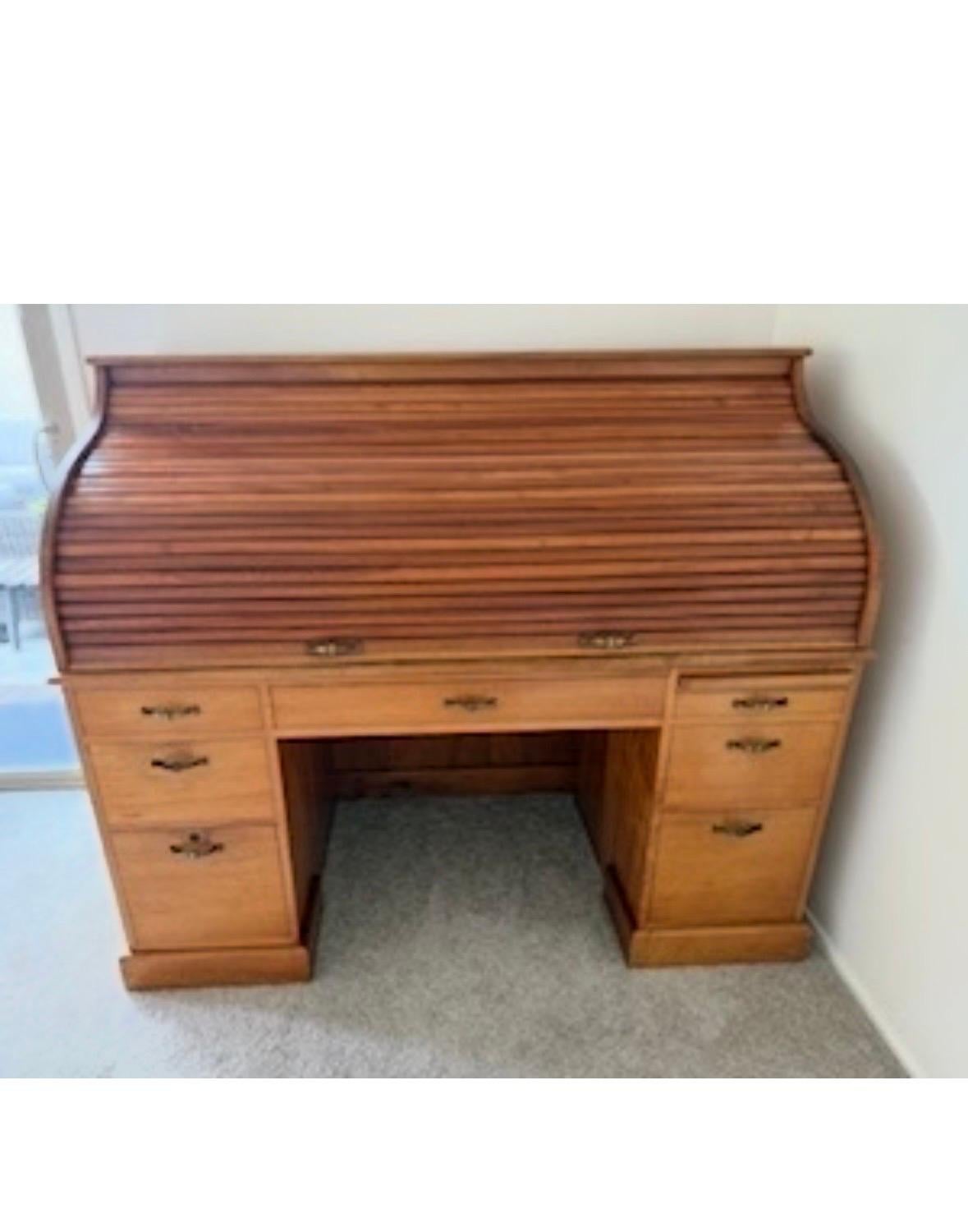 Rare, Vintage Martin & MacArthur Koa Wood Executive Rolltop Desk For Sale 2