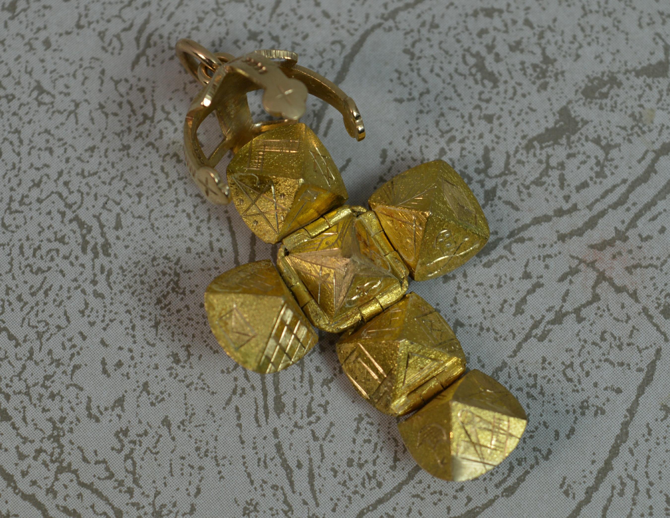Women's or Men's Rare Vintage Masons Masonic Solid 9 Carat Gold Ball Fob Pendant
