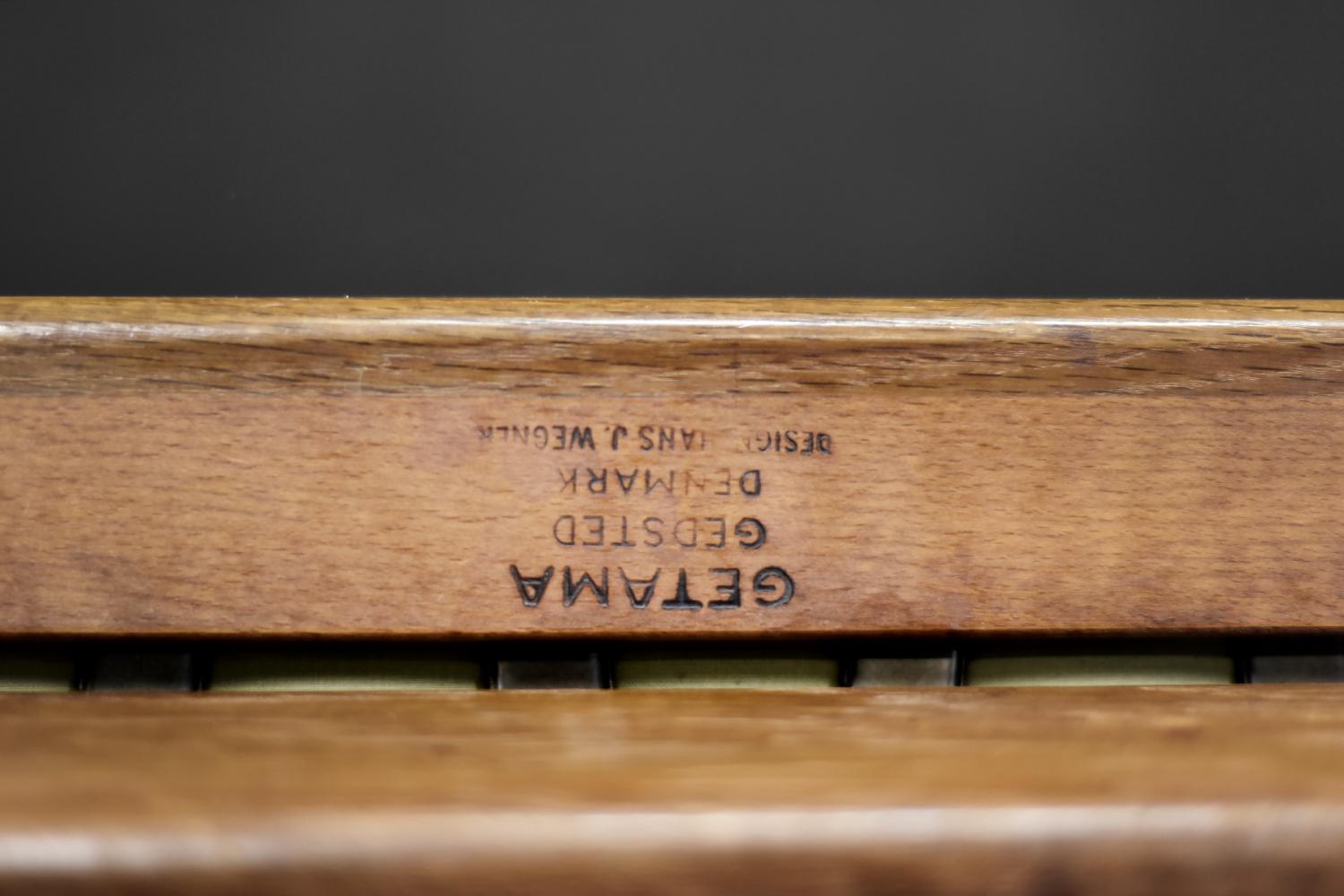 Seltener dänischer Moderner Sessel Modell GE 181 A von Hans J. Wegner aus der Jahrhundertmitte (Dänisch) im Angebot