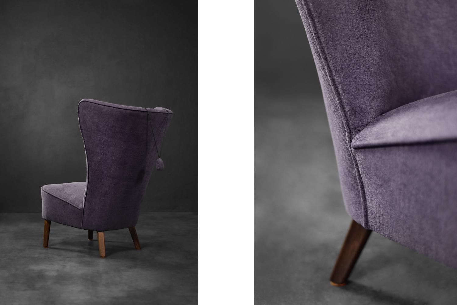 Rare Vintage Mid-Century Scandinavian Modern Oak&Purple Fabric High Wing Chair In Good Condition For Sale In Warszawa, Mazowieckie