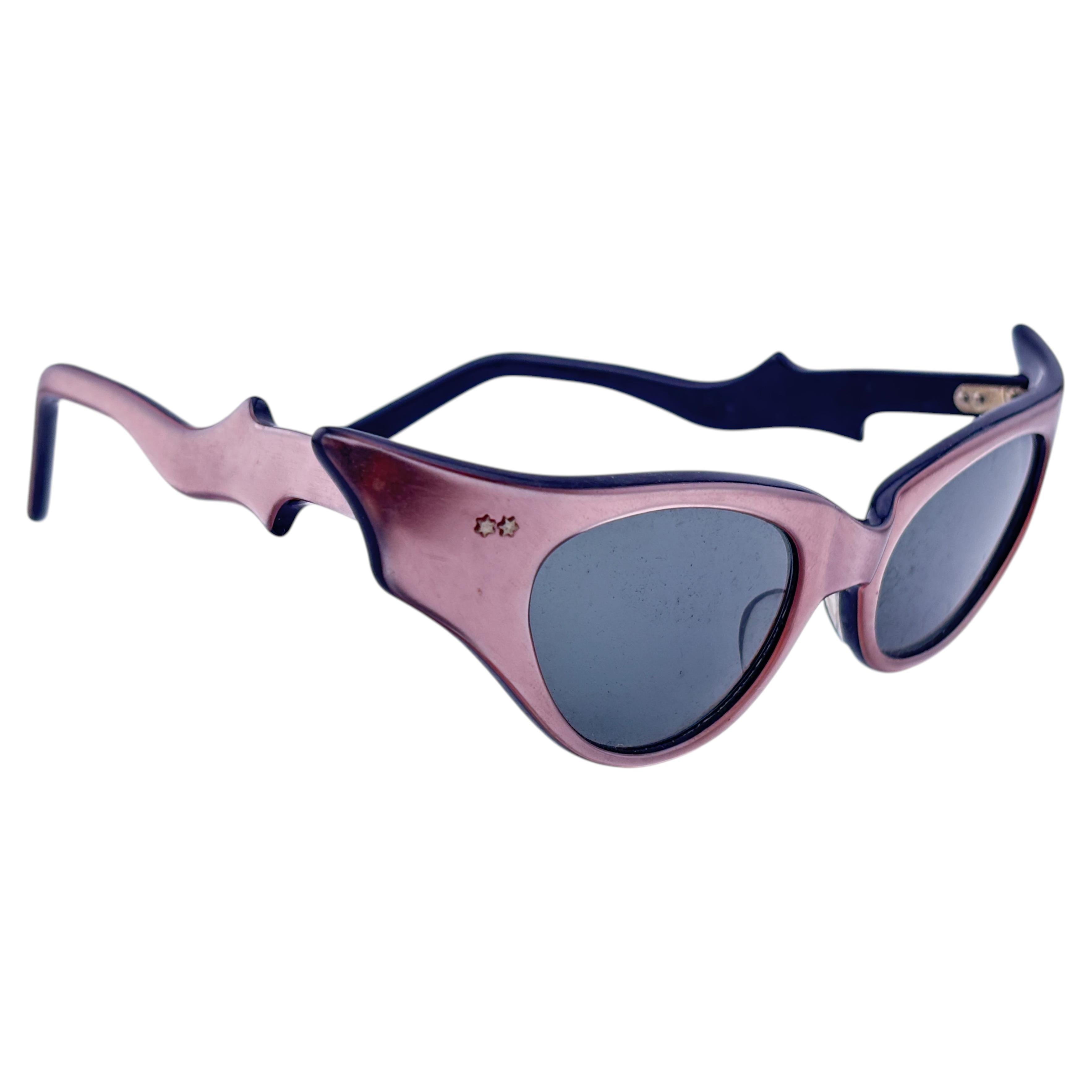 Lunettes de soleil vintage rares de style « Cat Eye » des années 1950, rose métallisé en vente
