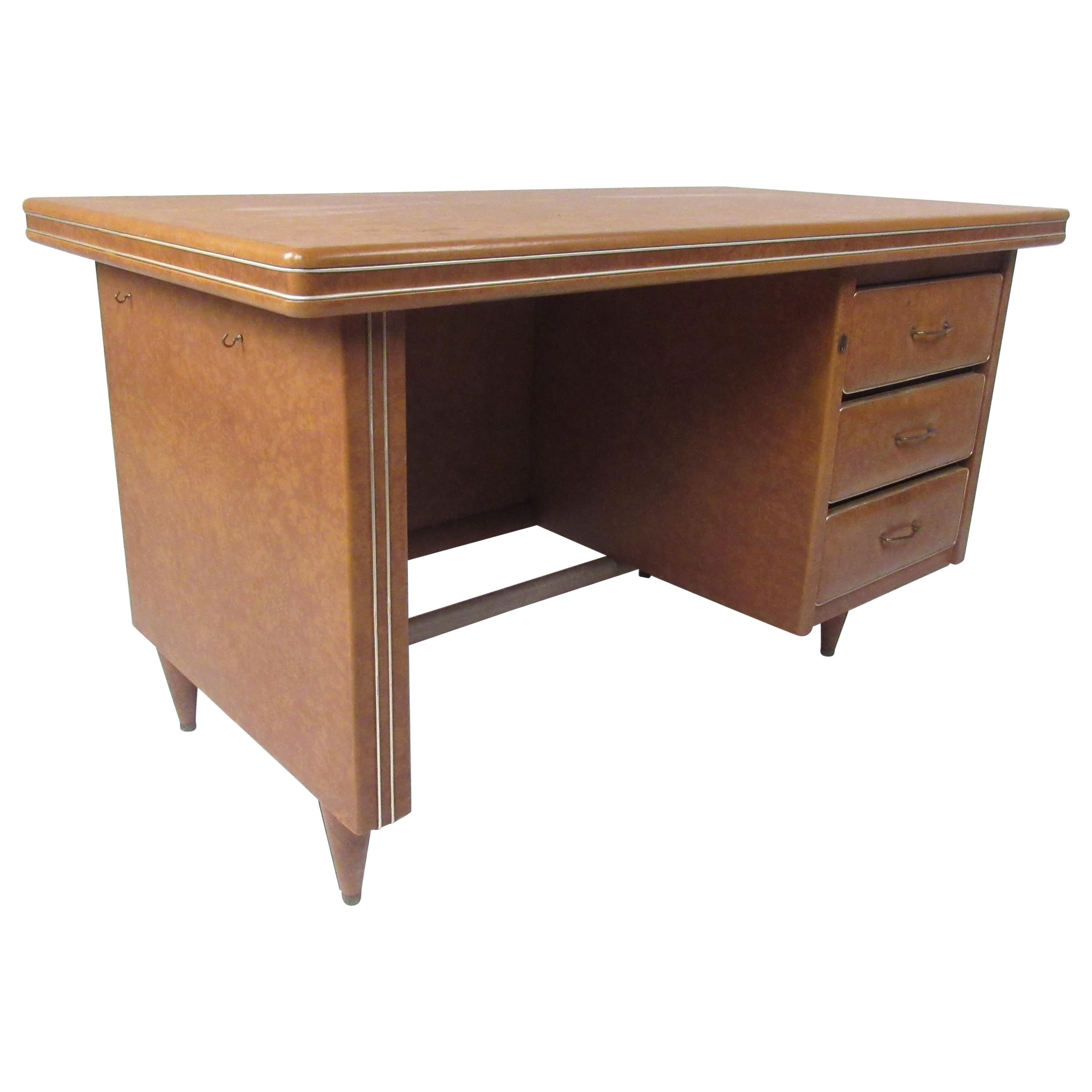 Rare Vintage Modern Italian Desk by Umberto Mascagni