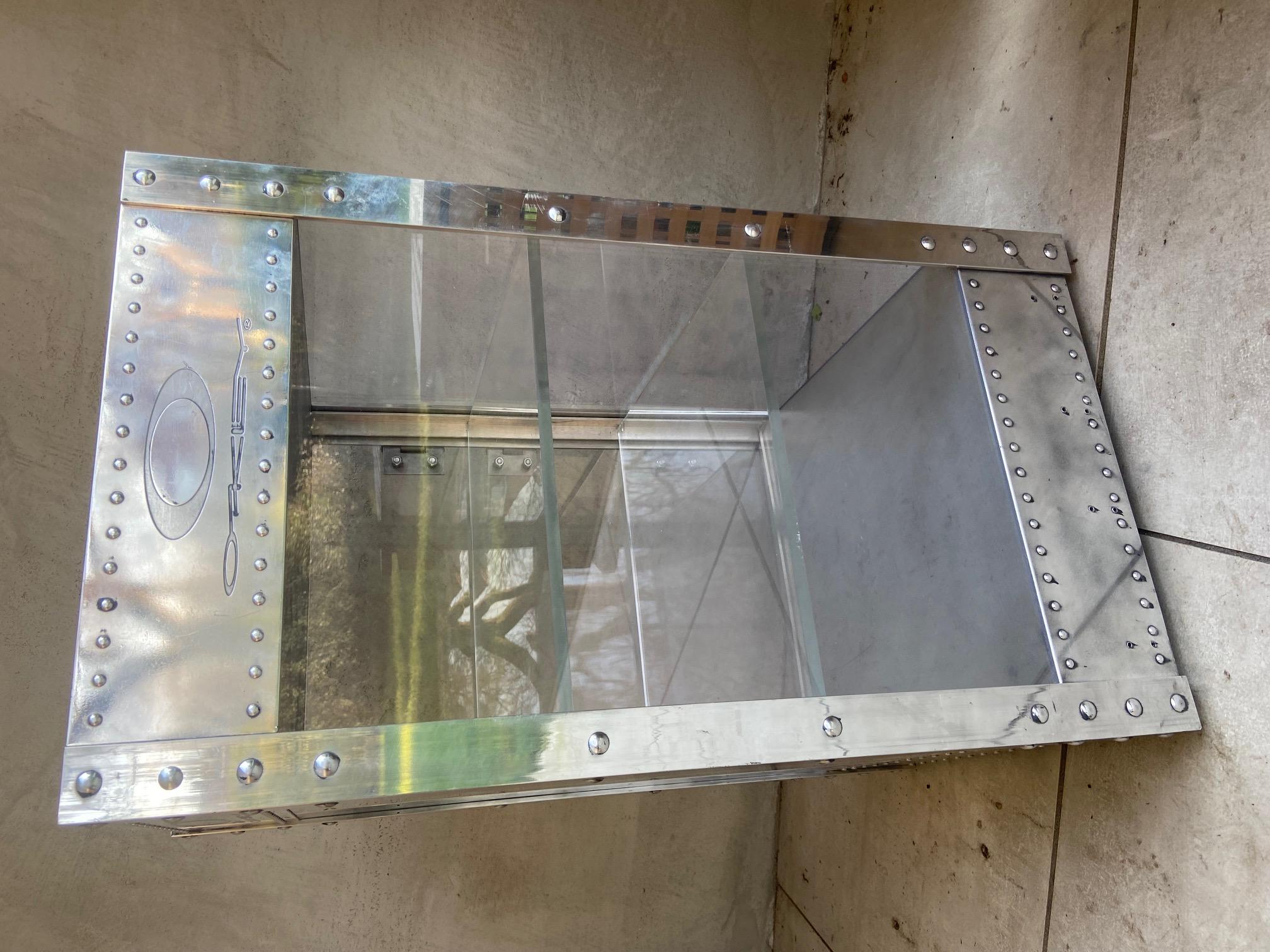 Rare Vintage Oakley X Metal Cube, 3 tierces Sunglasses Countertop Display Cabinet en vente 4