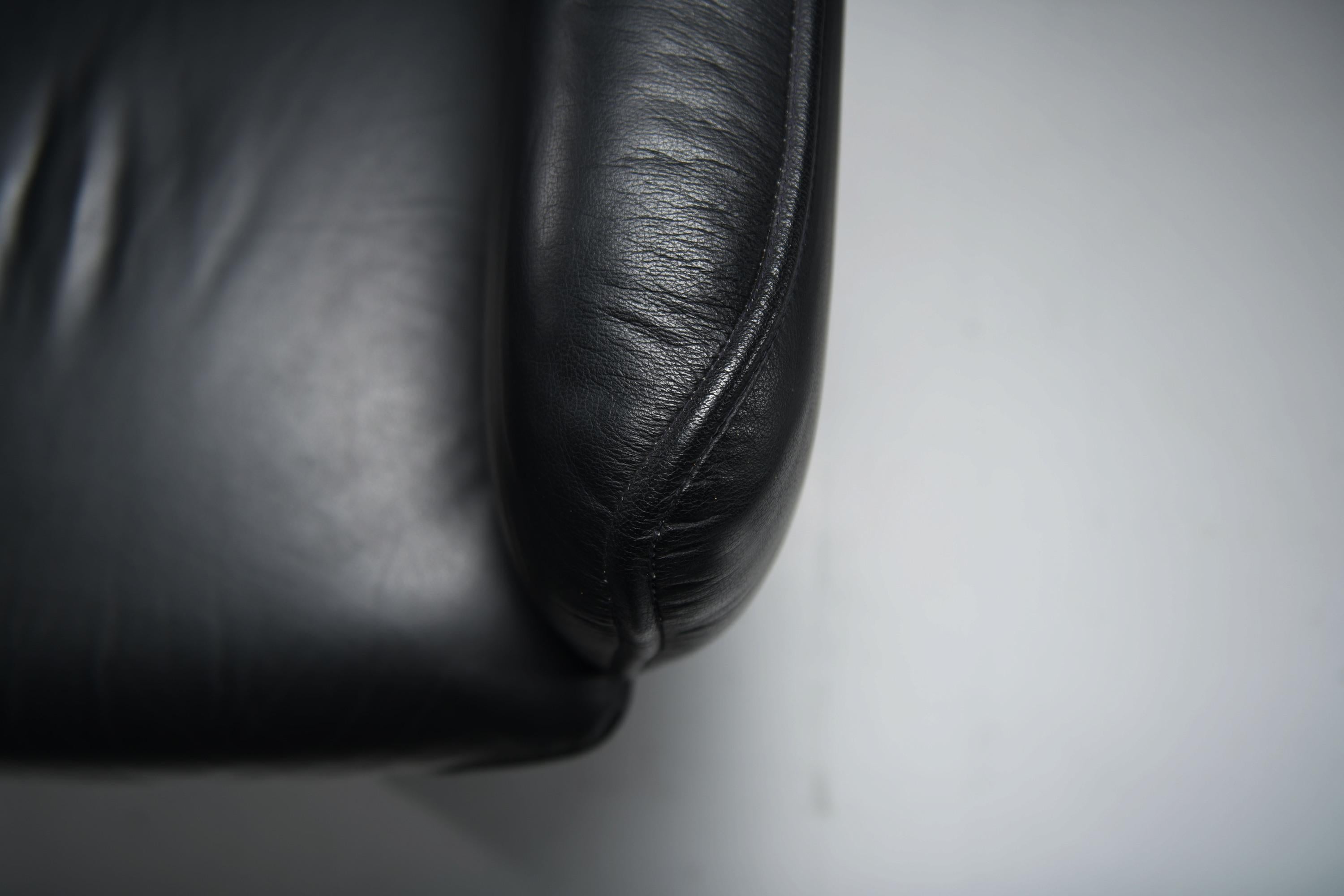 Rare chaise de bureau vintage en cuir noir par Otto Zapf pour Knoll international en vente 3