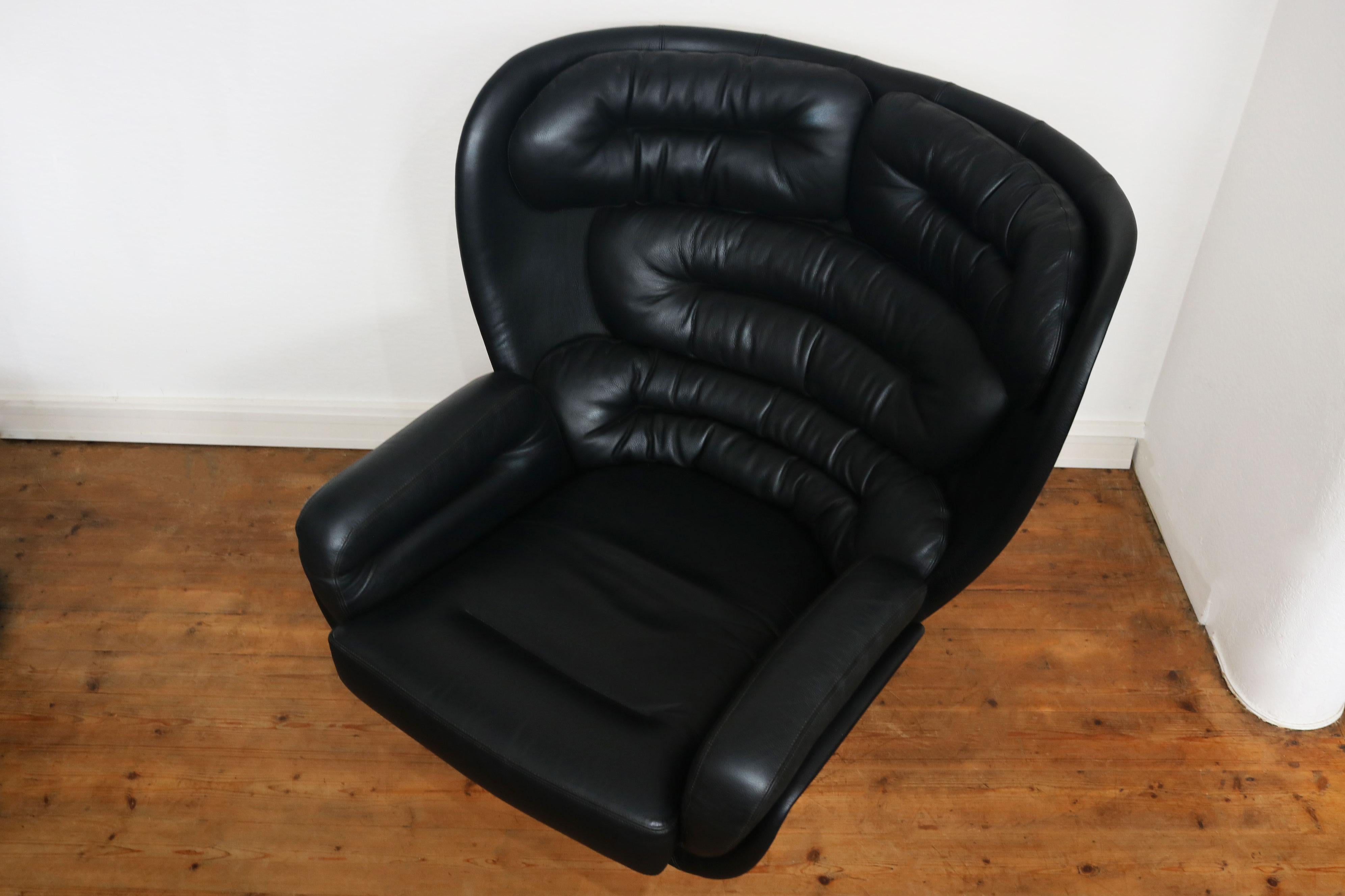 Leather Rare vintage original Joe Colombo Elda chair by comfort Italy 1960 black leather