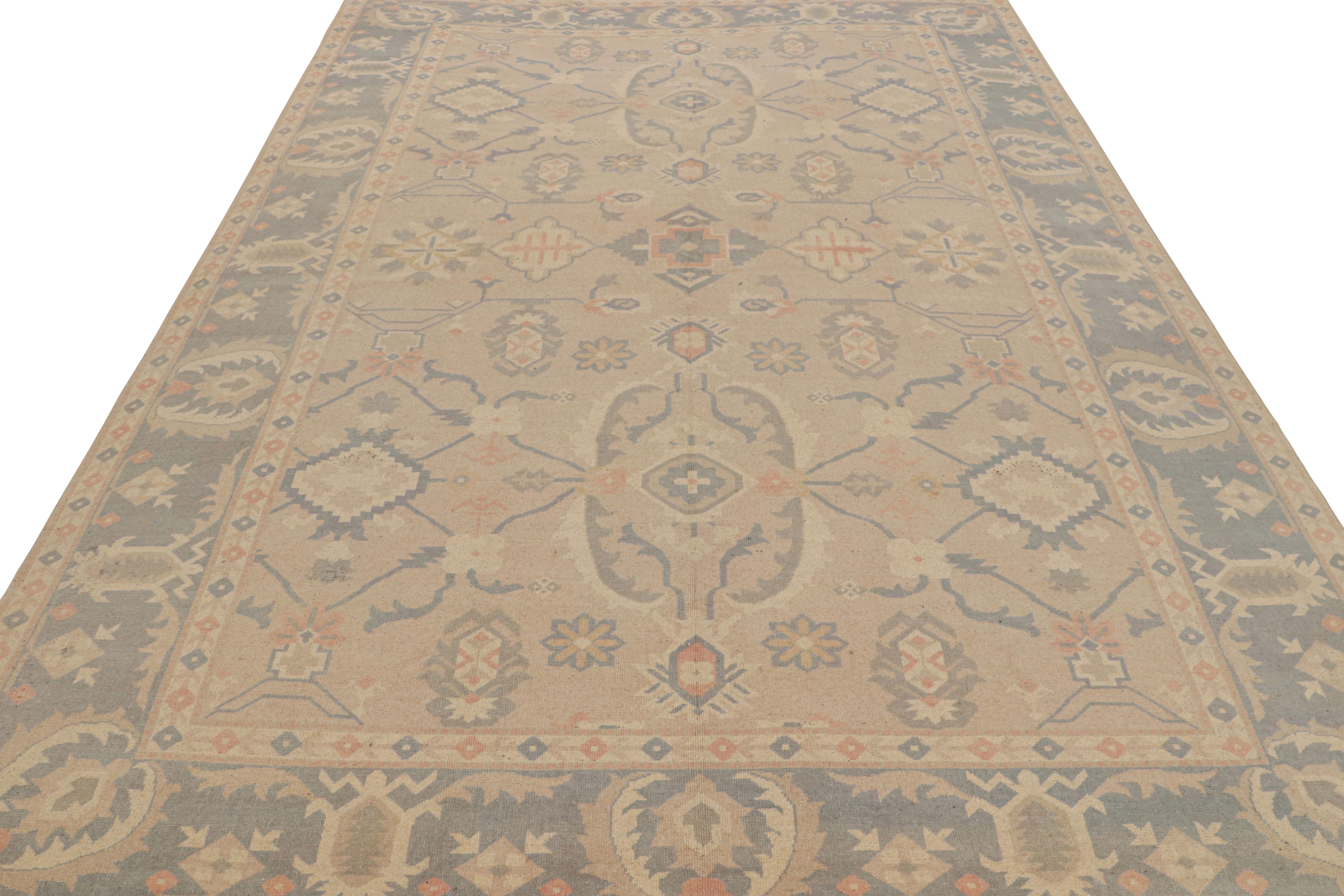 Rare Vintage Oushak Rug in Beige-Brown Geometric Floral Pattern by Rug & Kilim In condizioni buone in vendita a Long Island City, NY