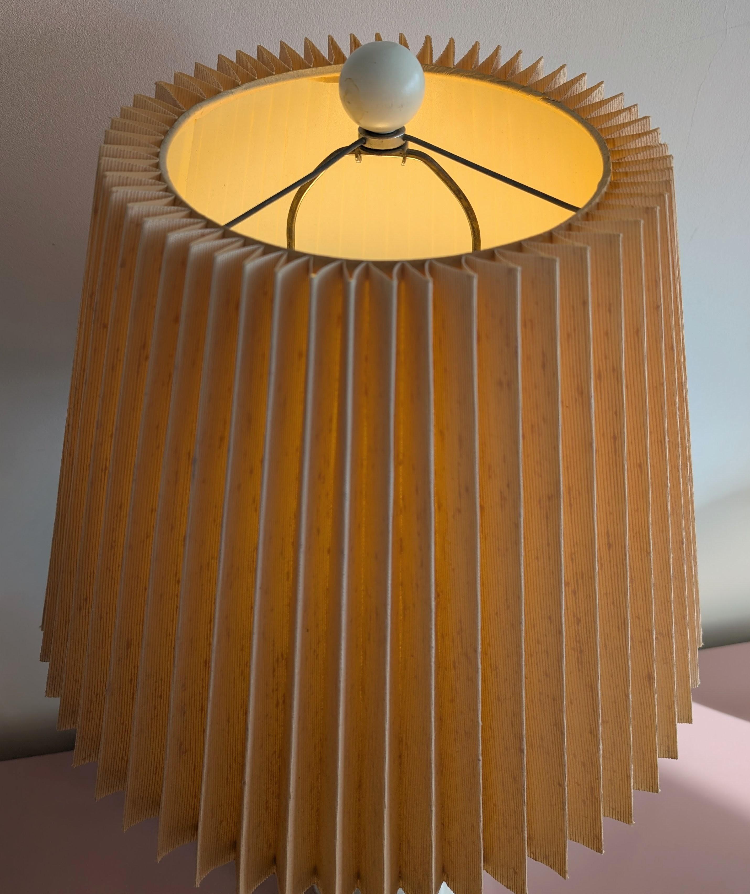 Rara lámpara vintage postmoderna americana de yeso texturizado Zig Zag años 80 en venta 3