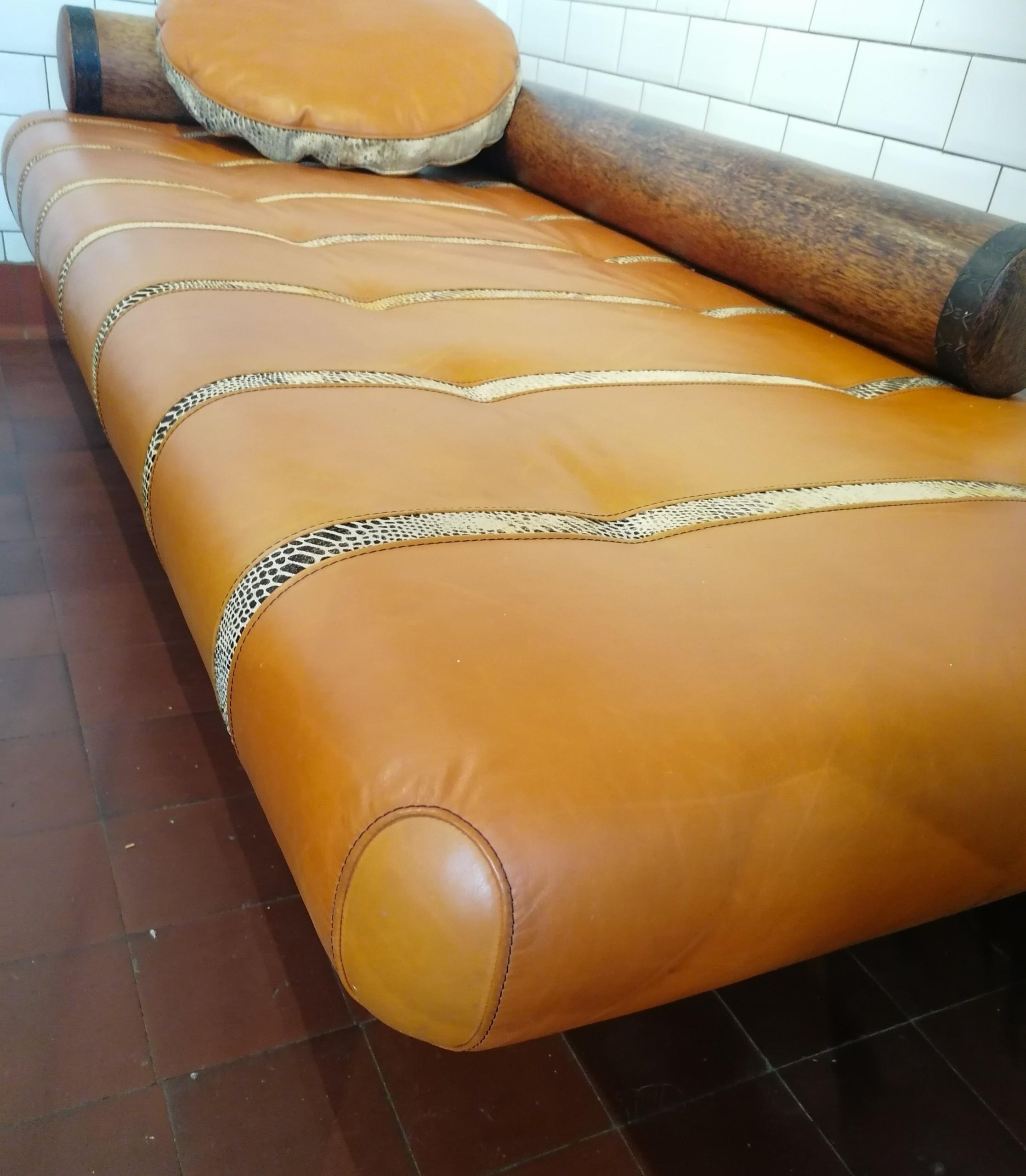 Rare vintage postmodern leather & palmwood daybed by Pacific Green, c1990s For Sale 8
