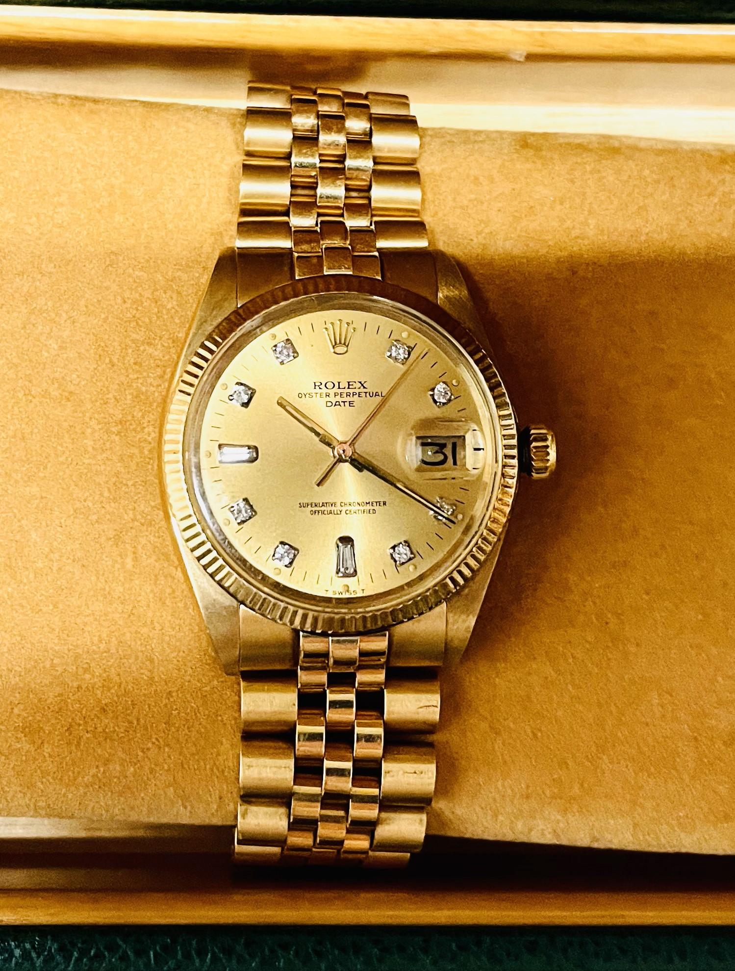 RARE VINTAGE C. 1978 ROLEX DATE IN 18K YELLOW GOLD W/ HENRY FORD SIGNATURE

ITEM DESCRIPTION: 
This is a unique men’s vintage Rolex date in solid 18K yellow gold. The entire watch is 18k yellow gold with a beautiful gold tone dial and the original