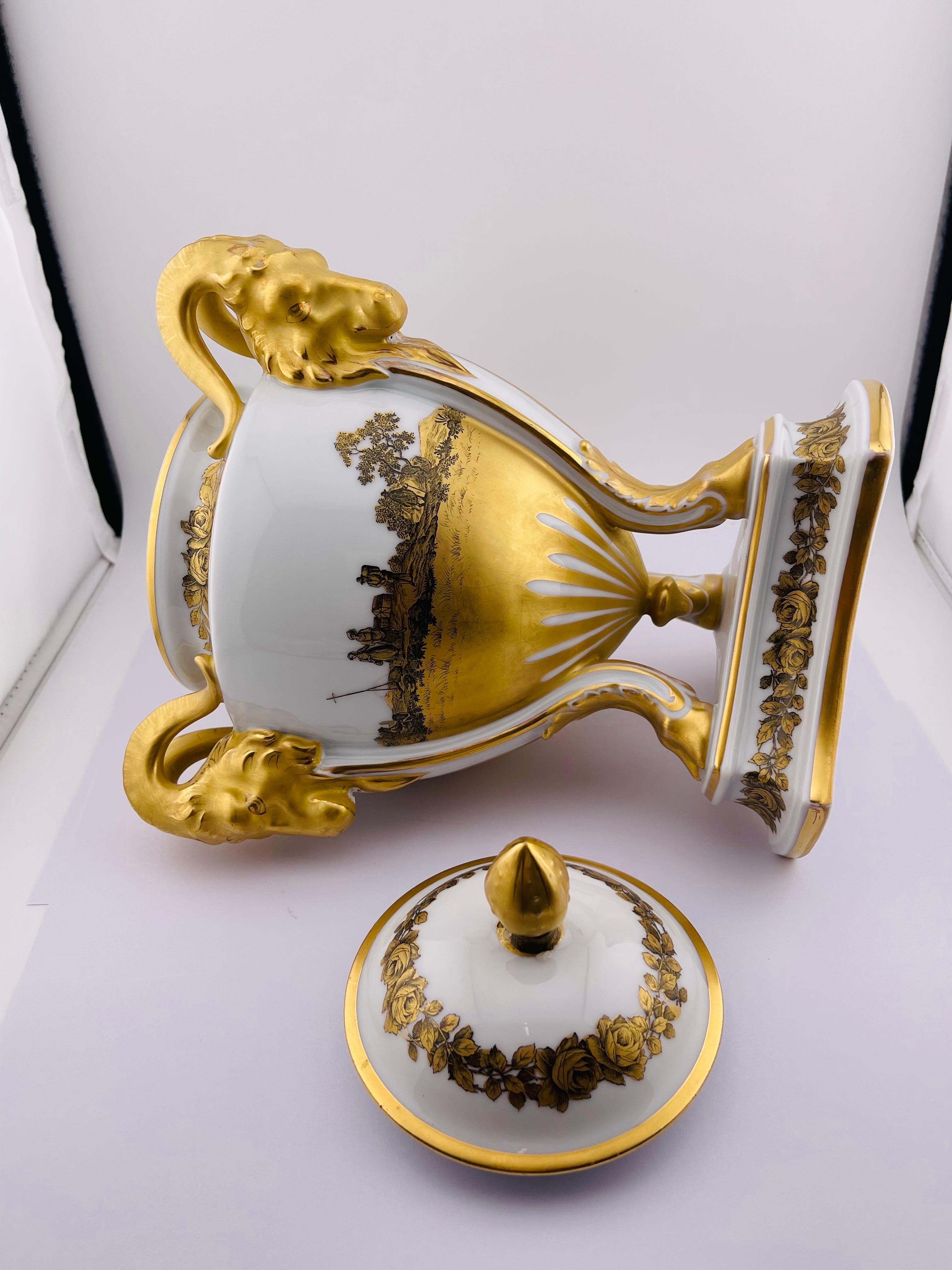 Raro vaso Rosenthal d'epoca con coperchio, isorismo Capricorno in vendita 4